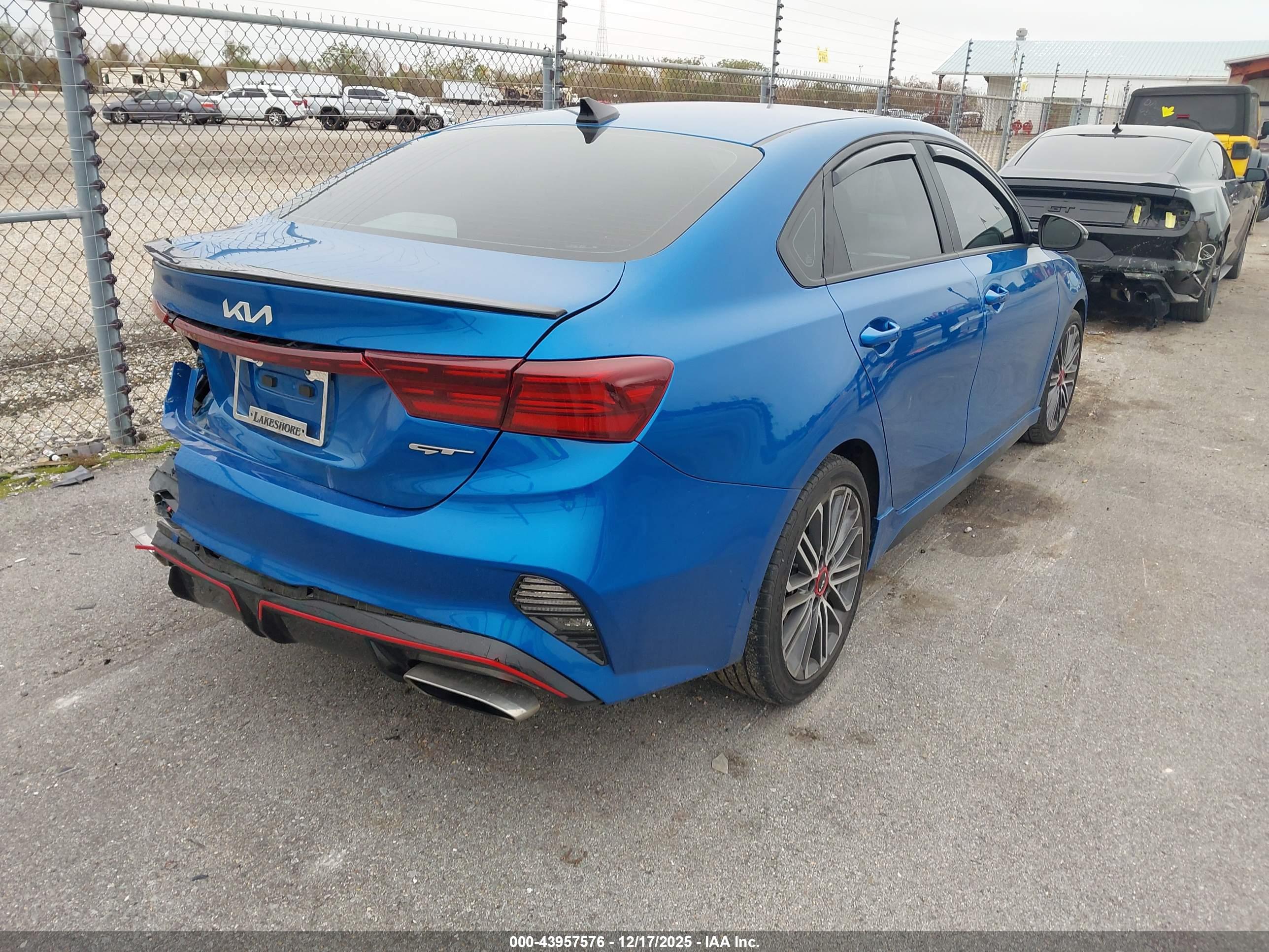 KIA FORTE image 4