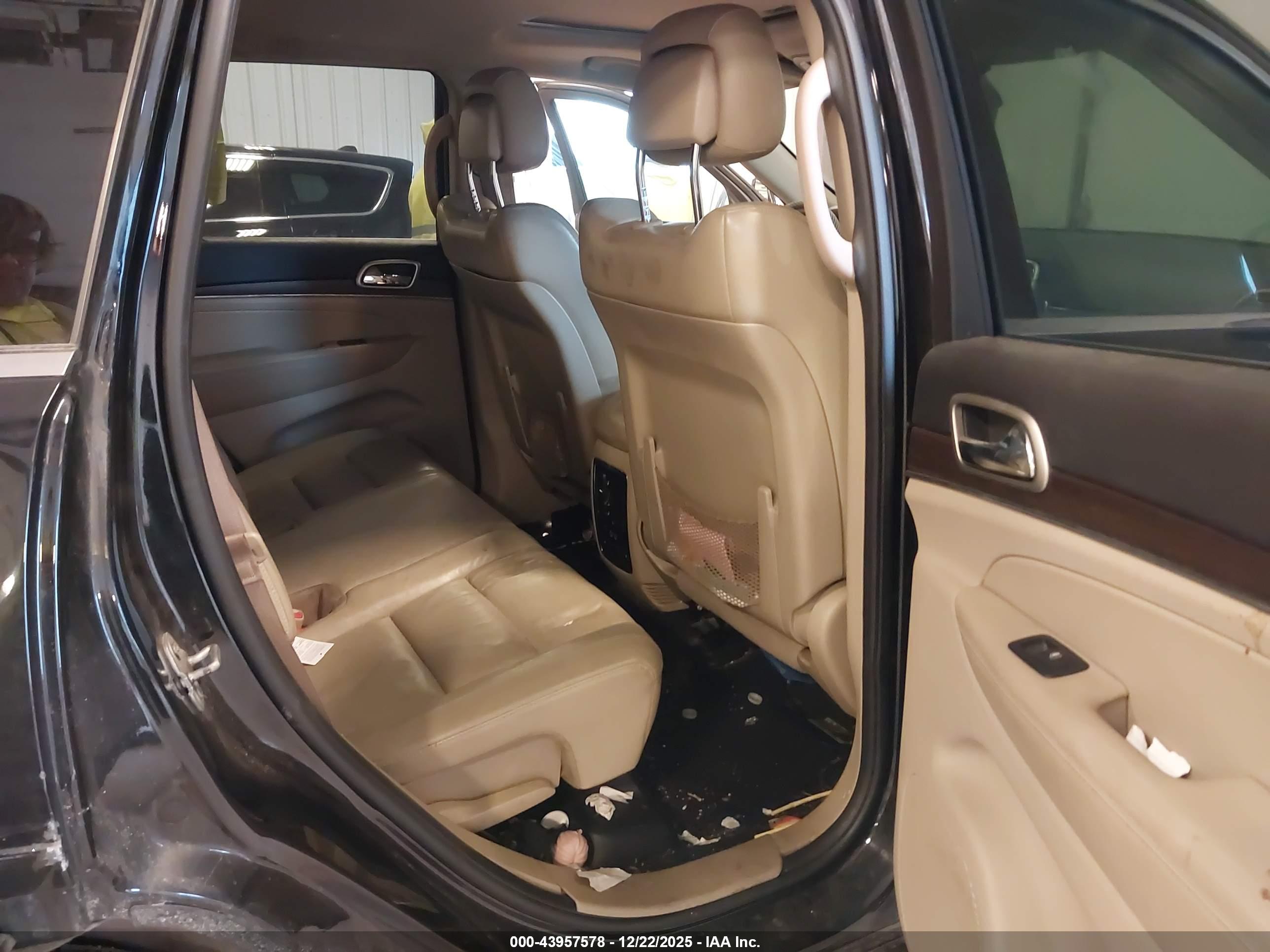 JEEP GRAND image 8