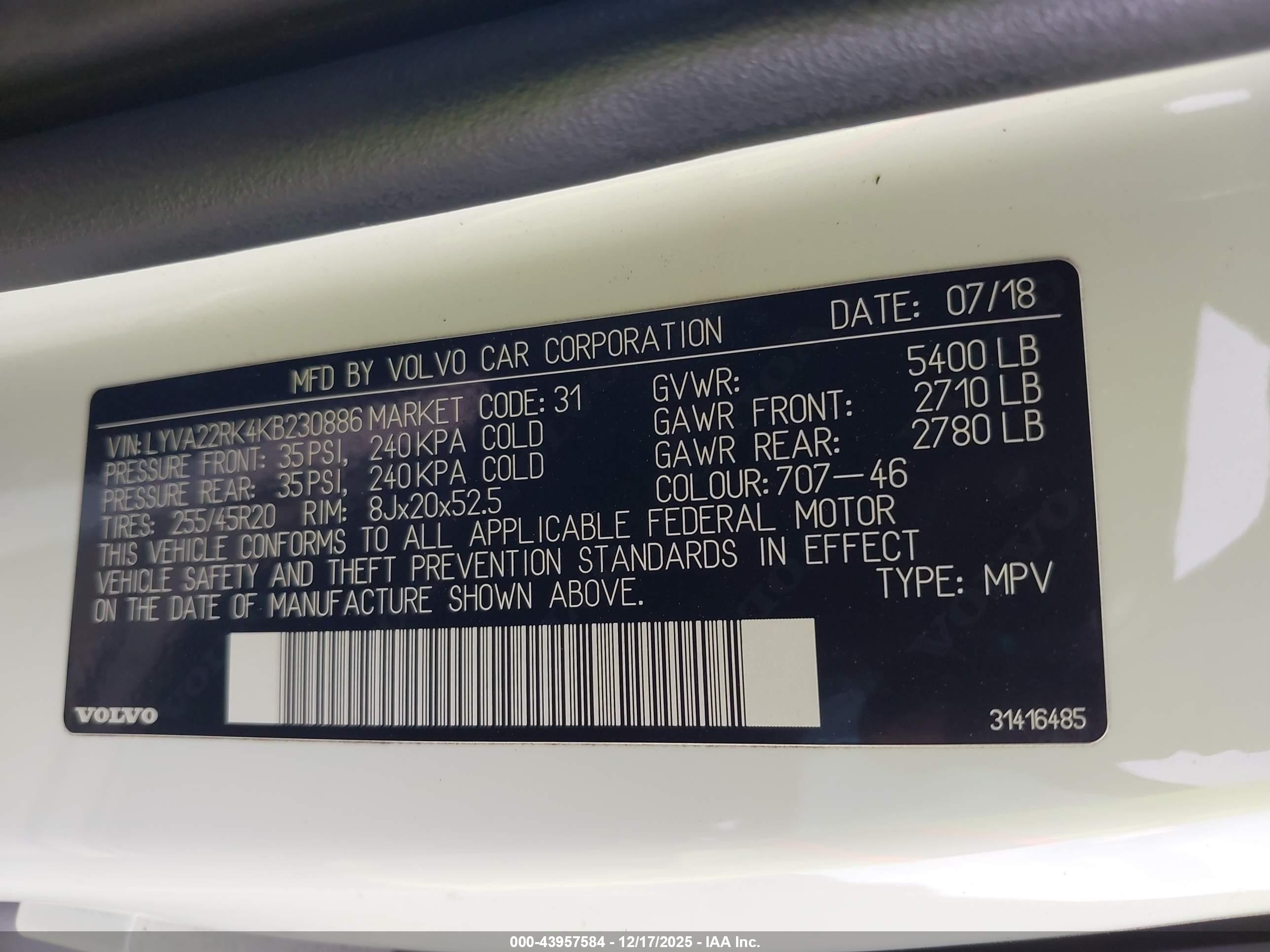 VOLVO XC60 image 9