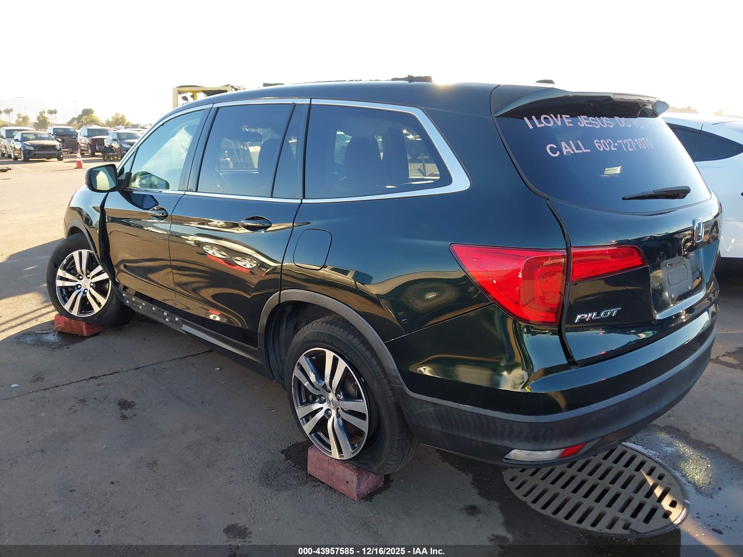 HONDA PILOT image 3