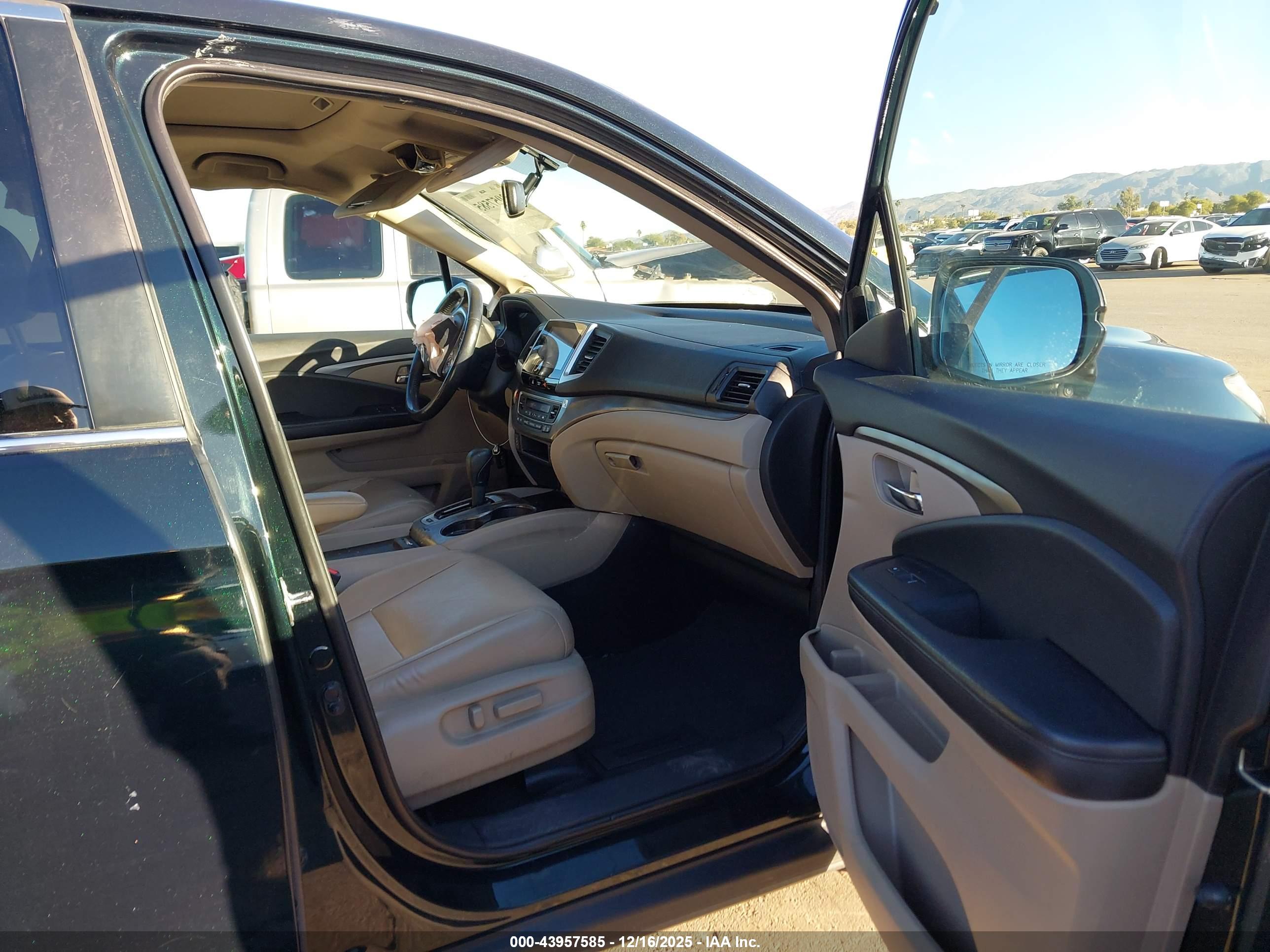 HONDA PILOT image 5