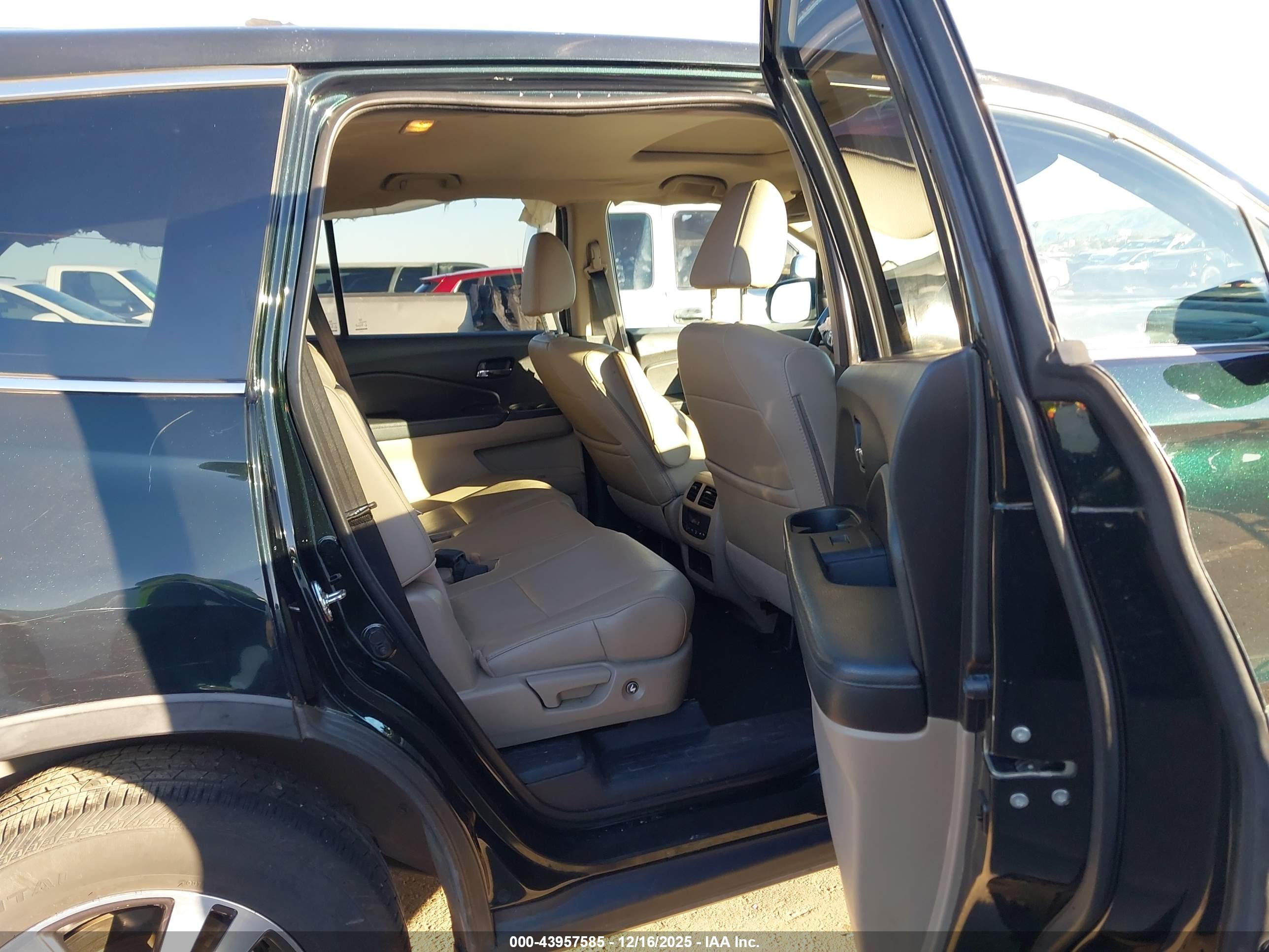HONDA PILOT image 8