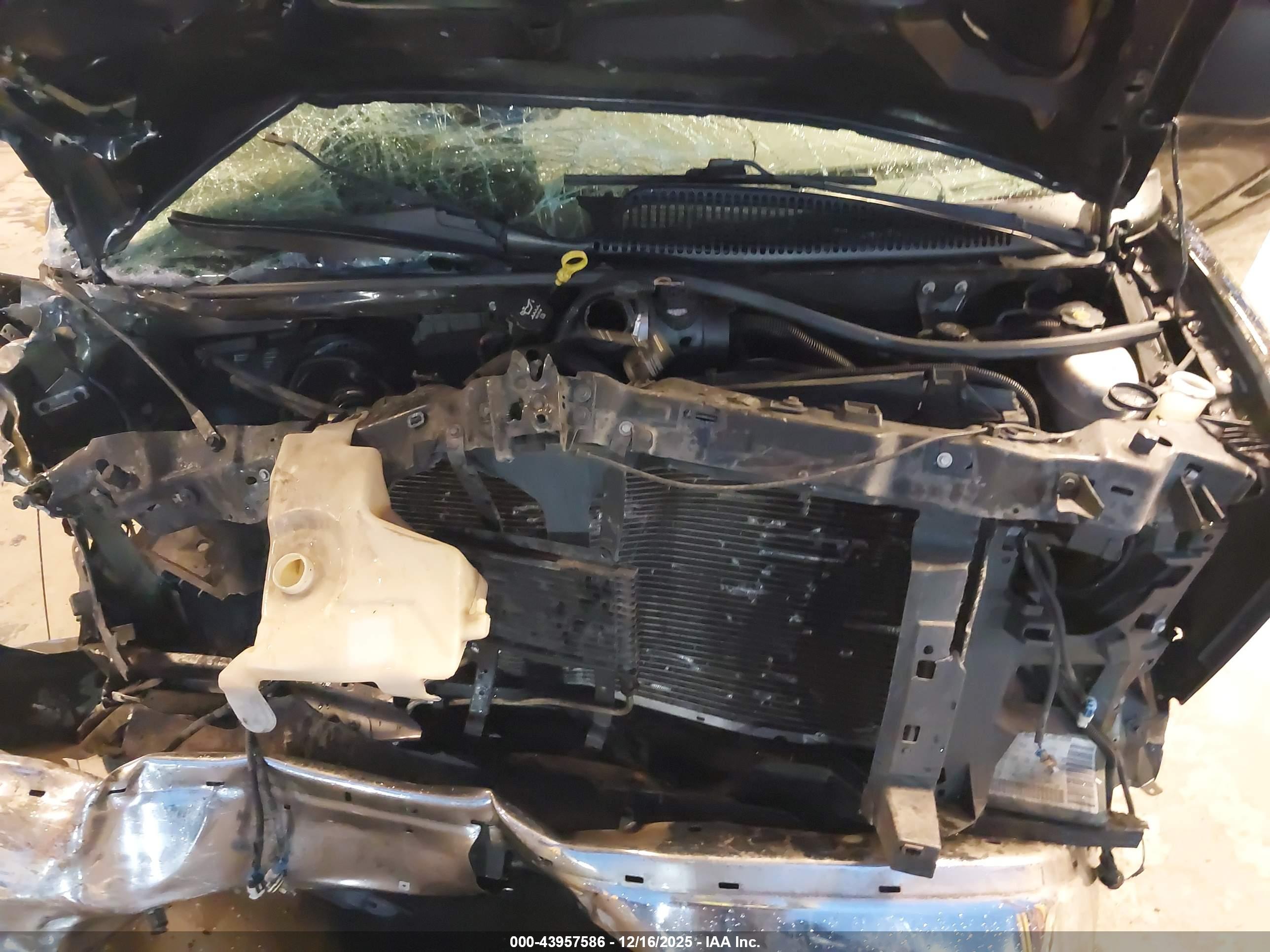 GMC SAVANA image 10