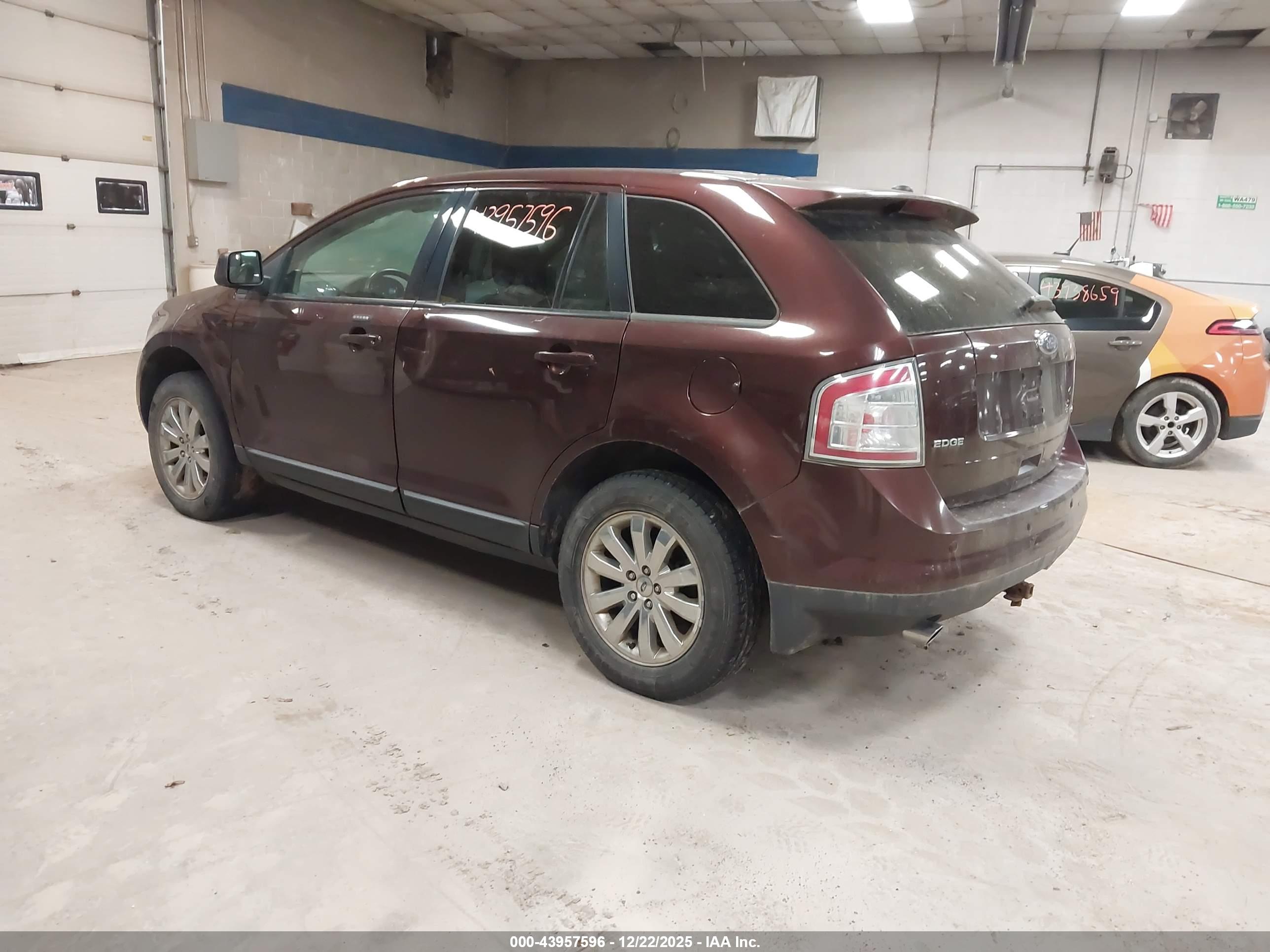 FORD EDGE image 3