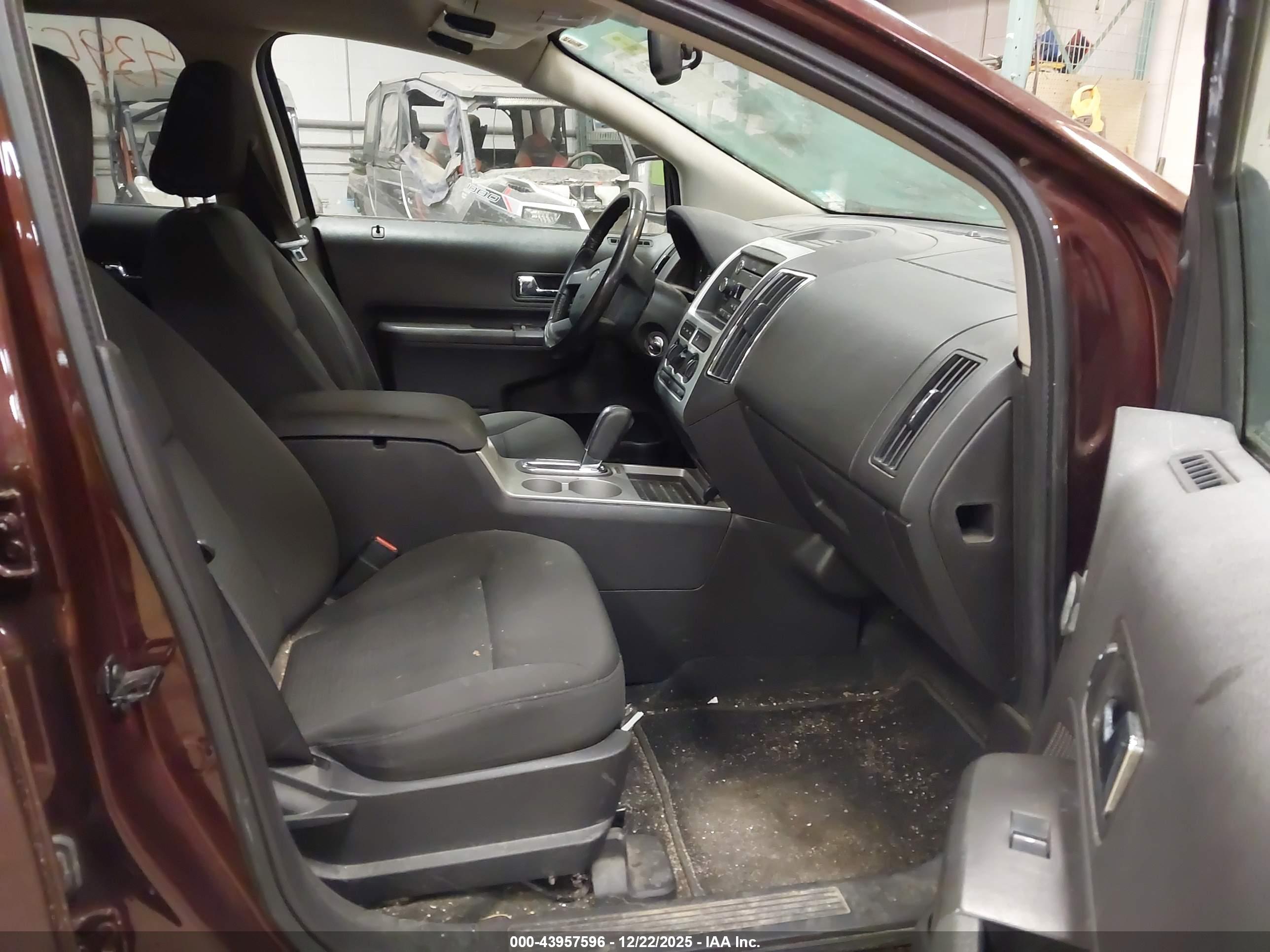 FORD EDGE image 5