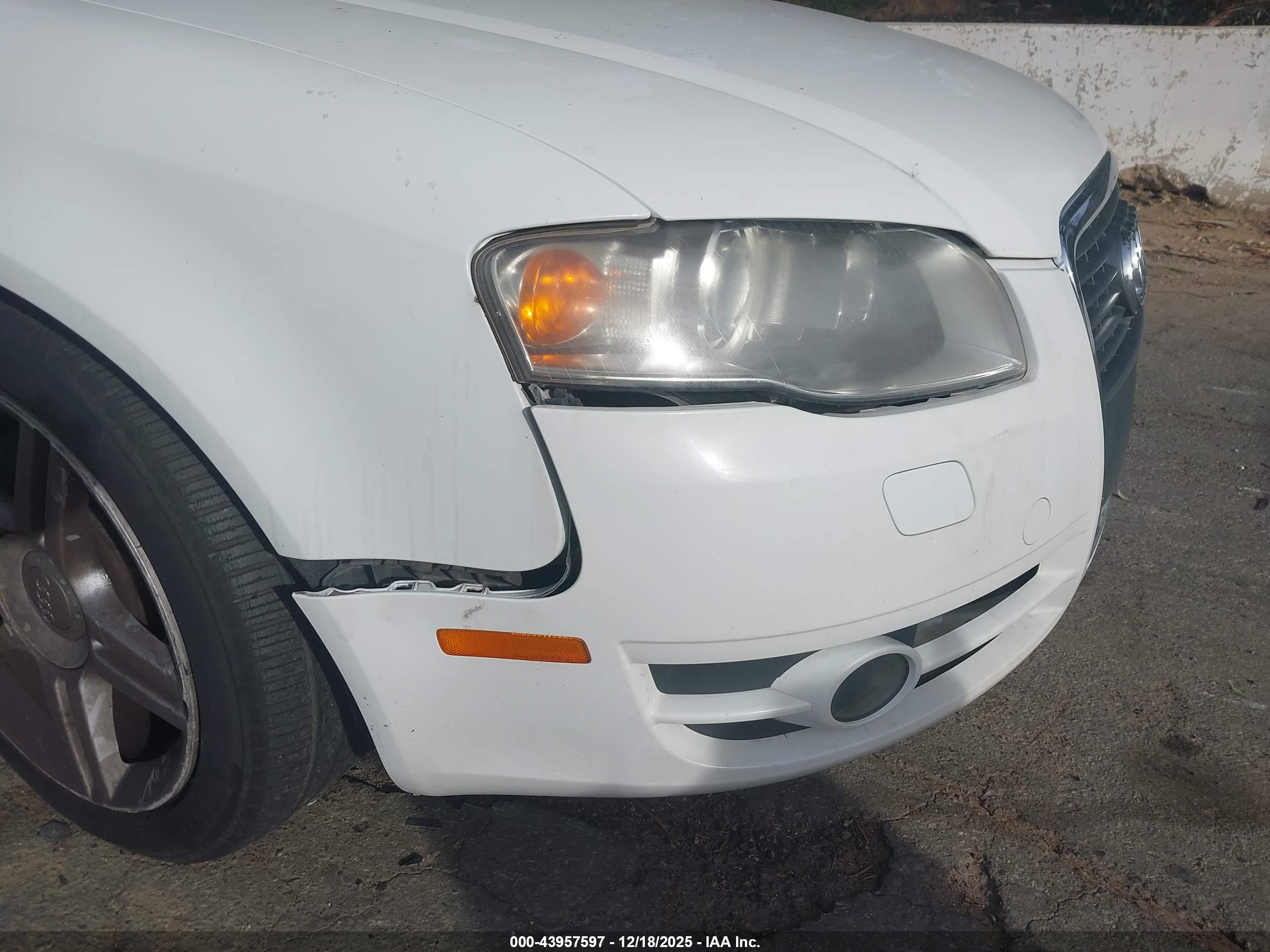 AUDI A4 image 6