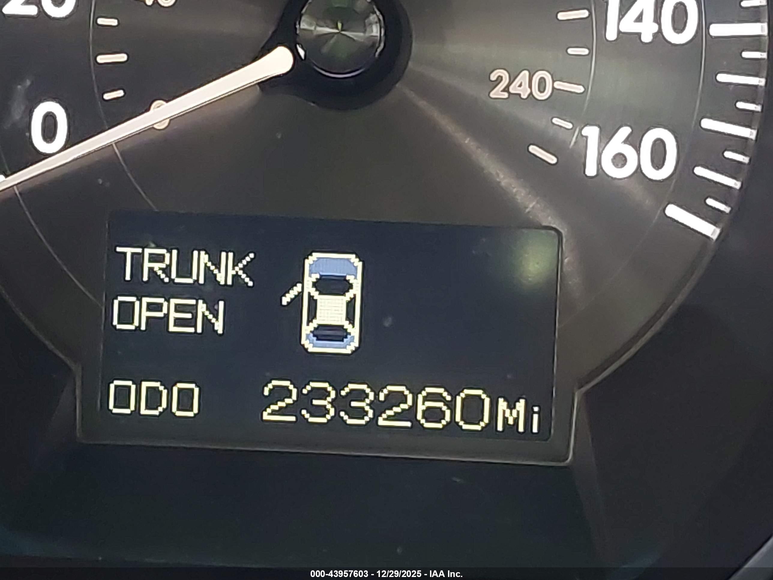 LEXUS GS image 7