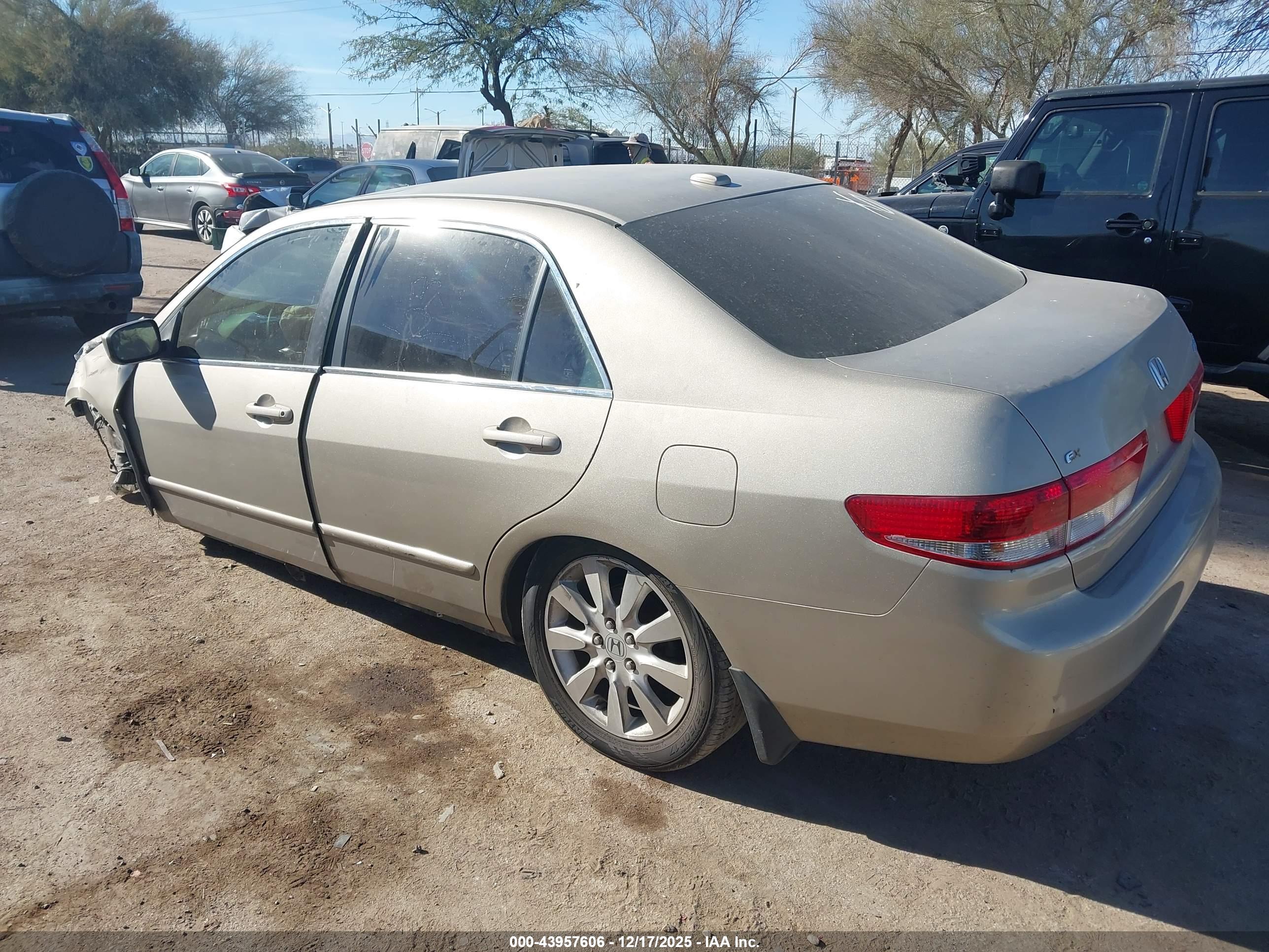 HONDA ACCORD image 3