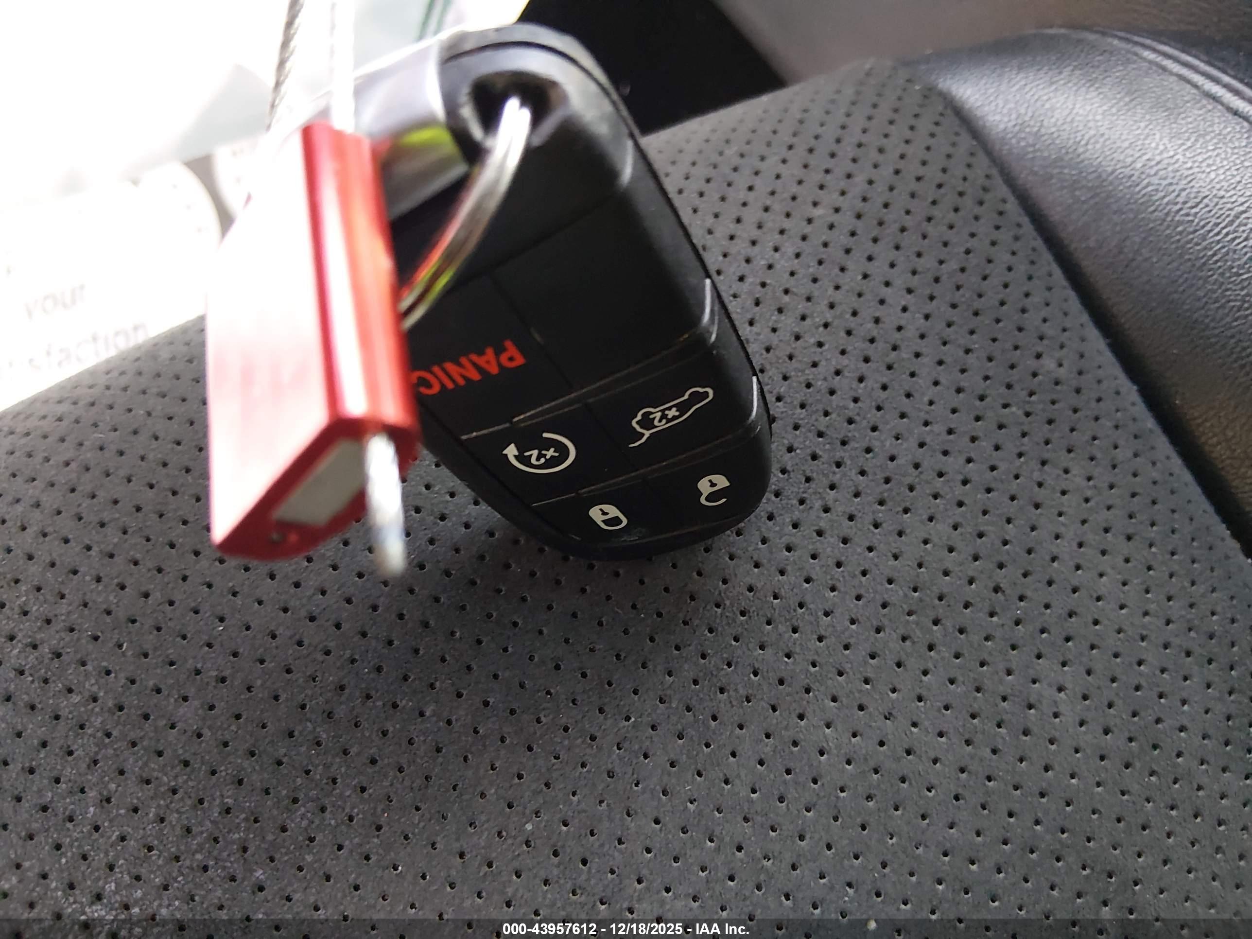 JEEP GRAND image 11