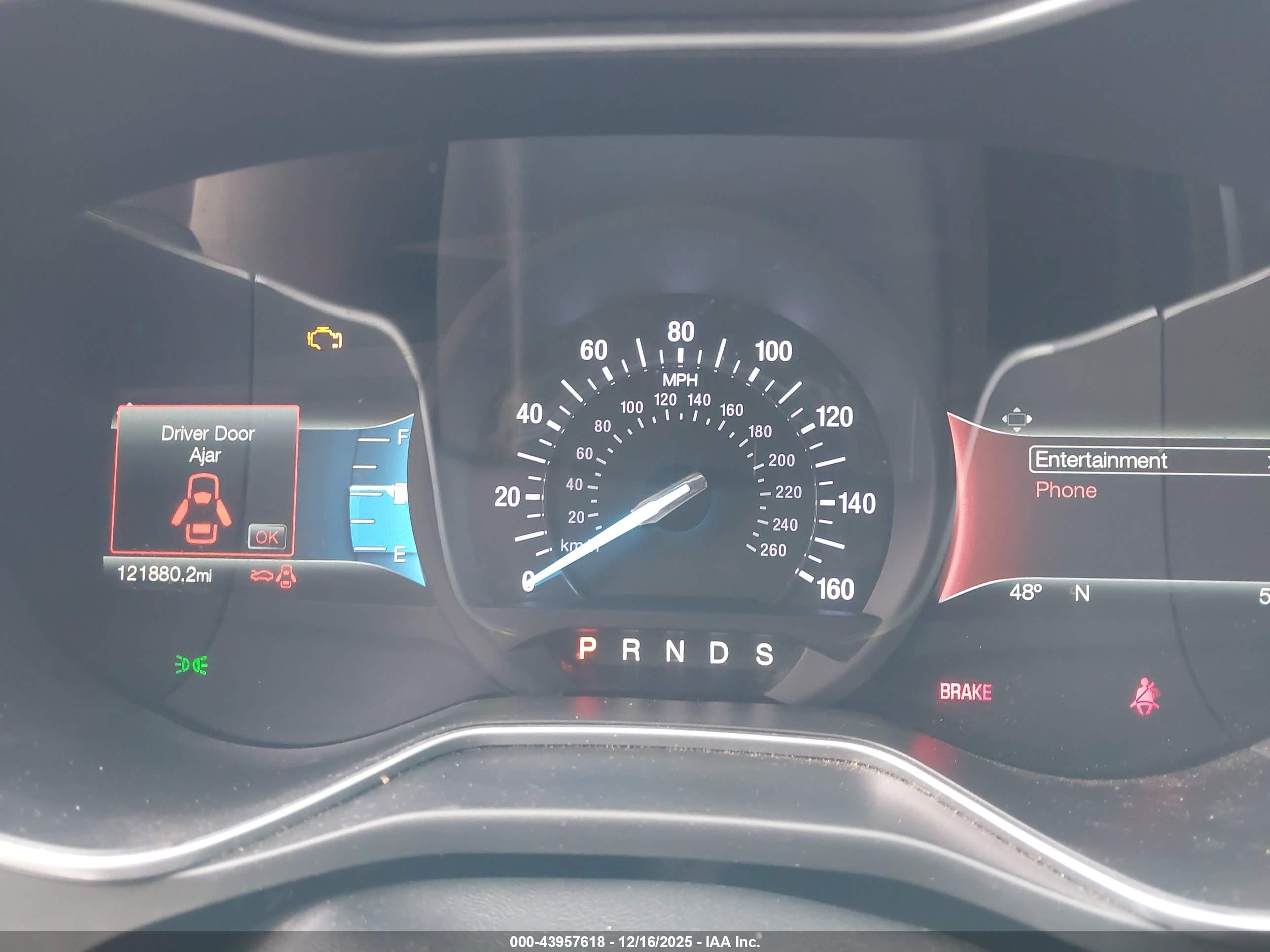 FORD FUSION image 7