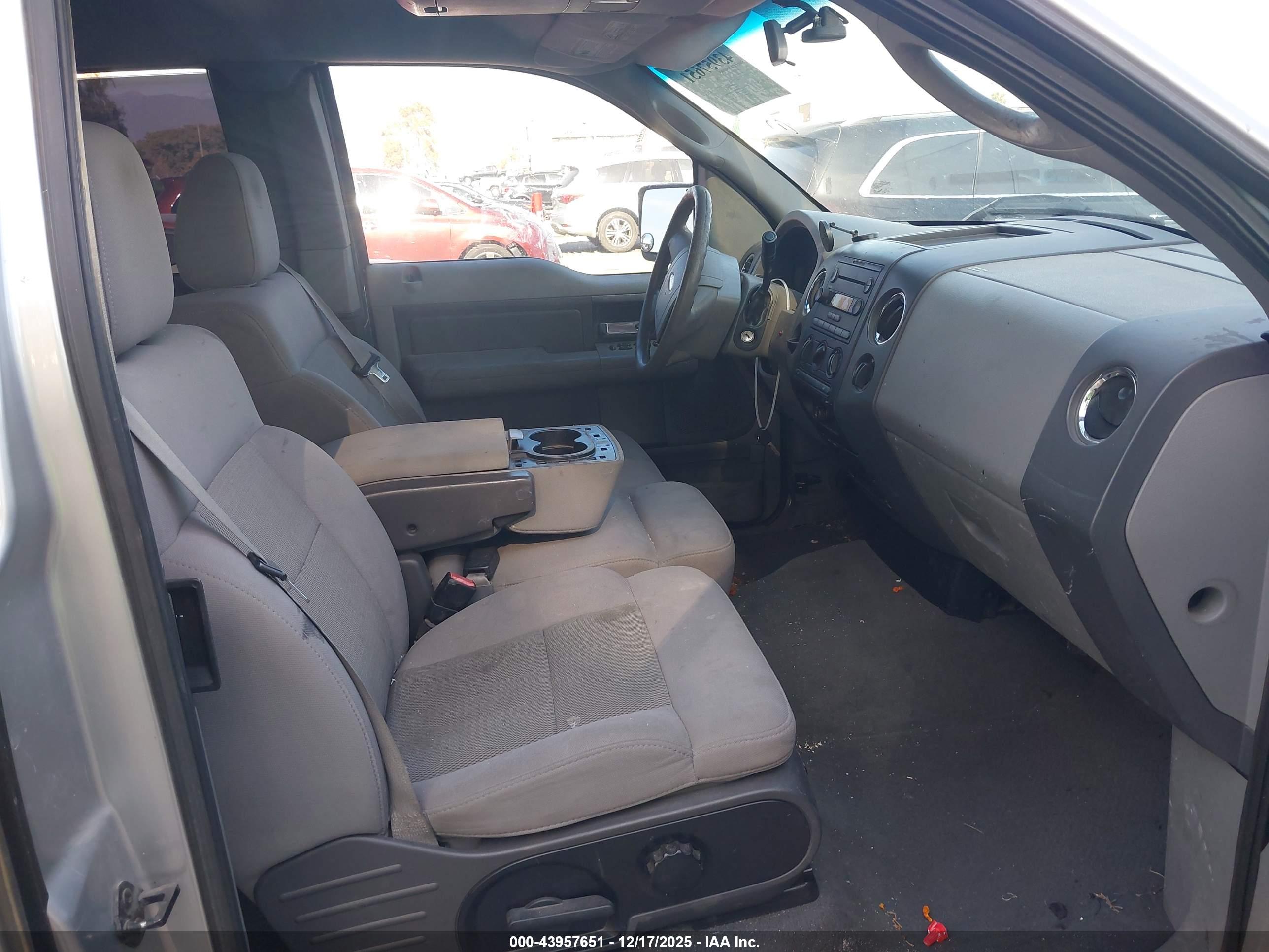 FORD F-150 image 5