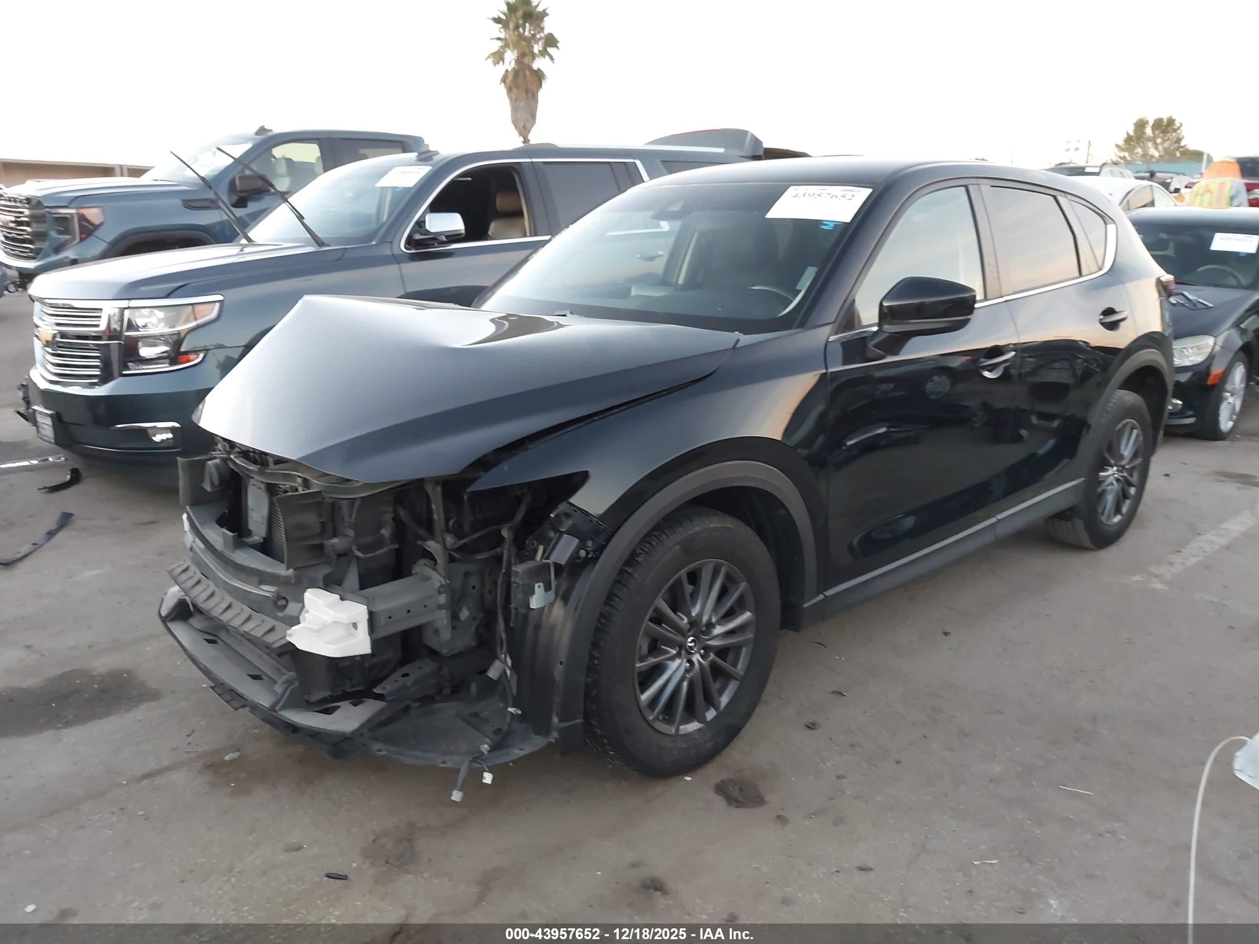 MAZDA CX-5 image 2