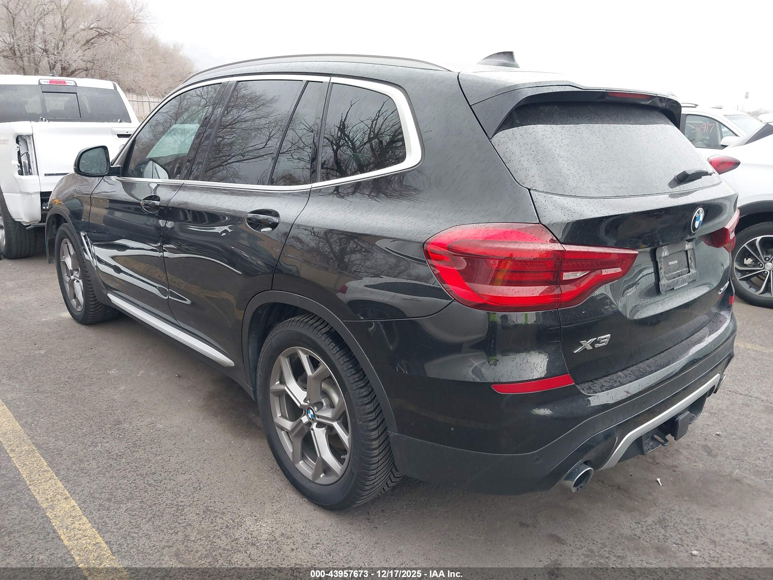 BMW X3 image 3
