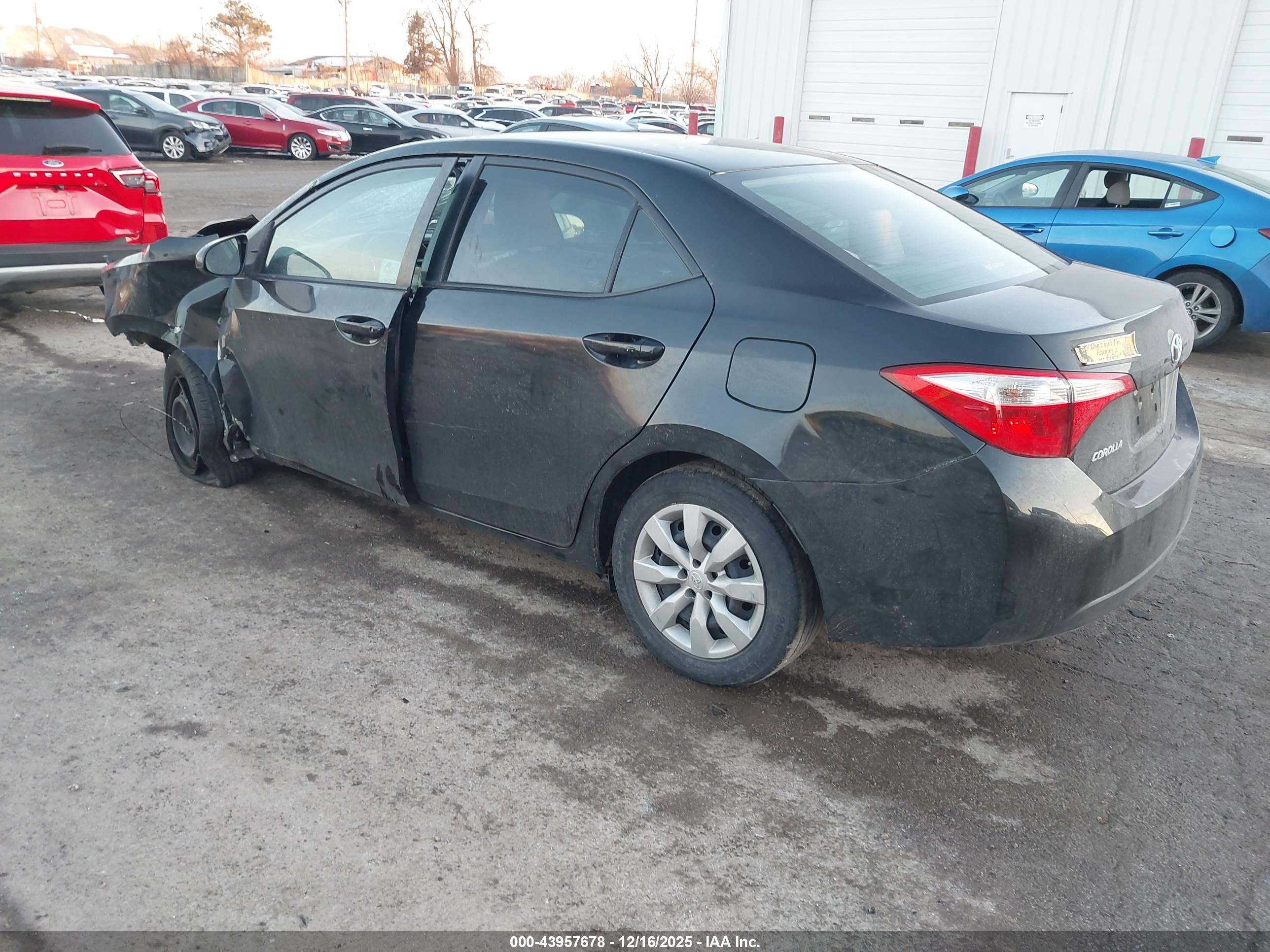 TOYOTA COROLLA image 3