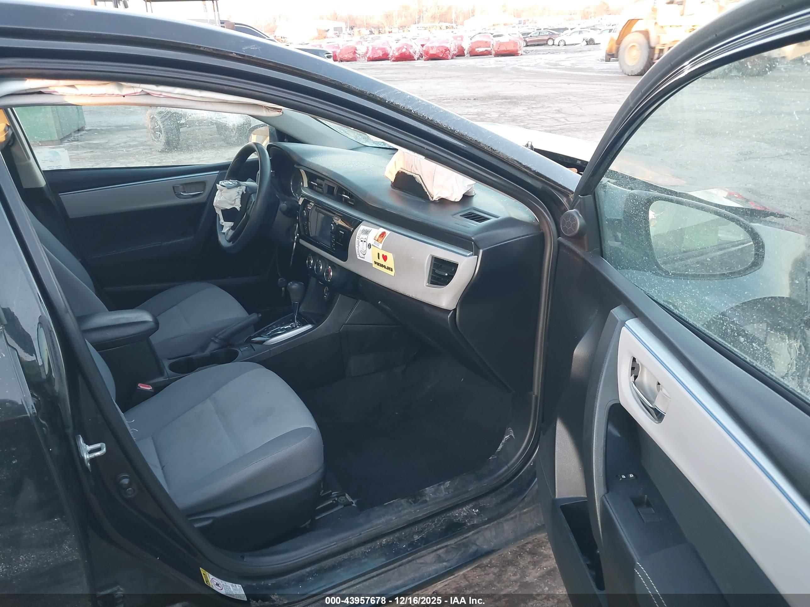 TOYOTA COROLLA image 5