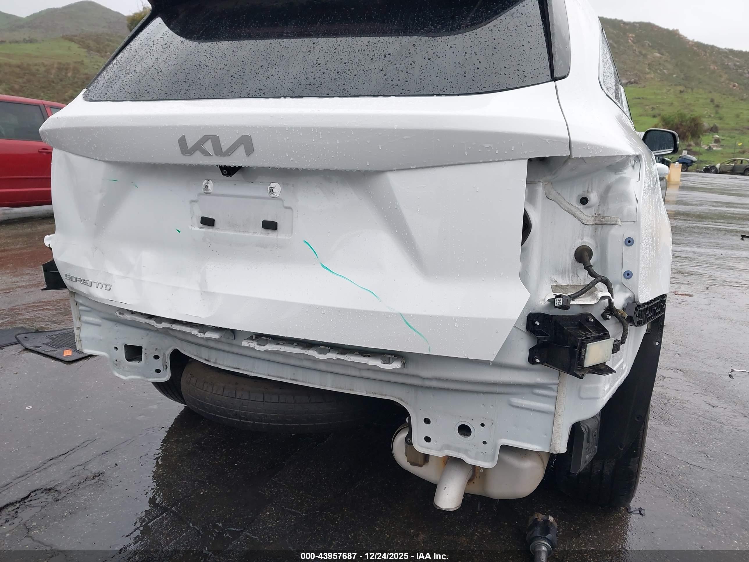 KIA SORENTO image 6