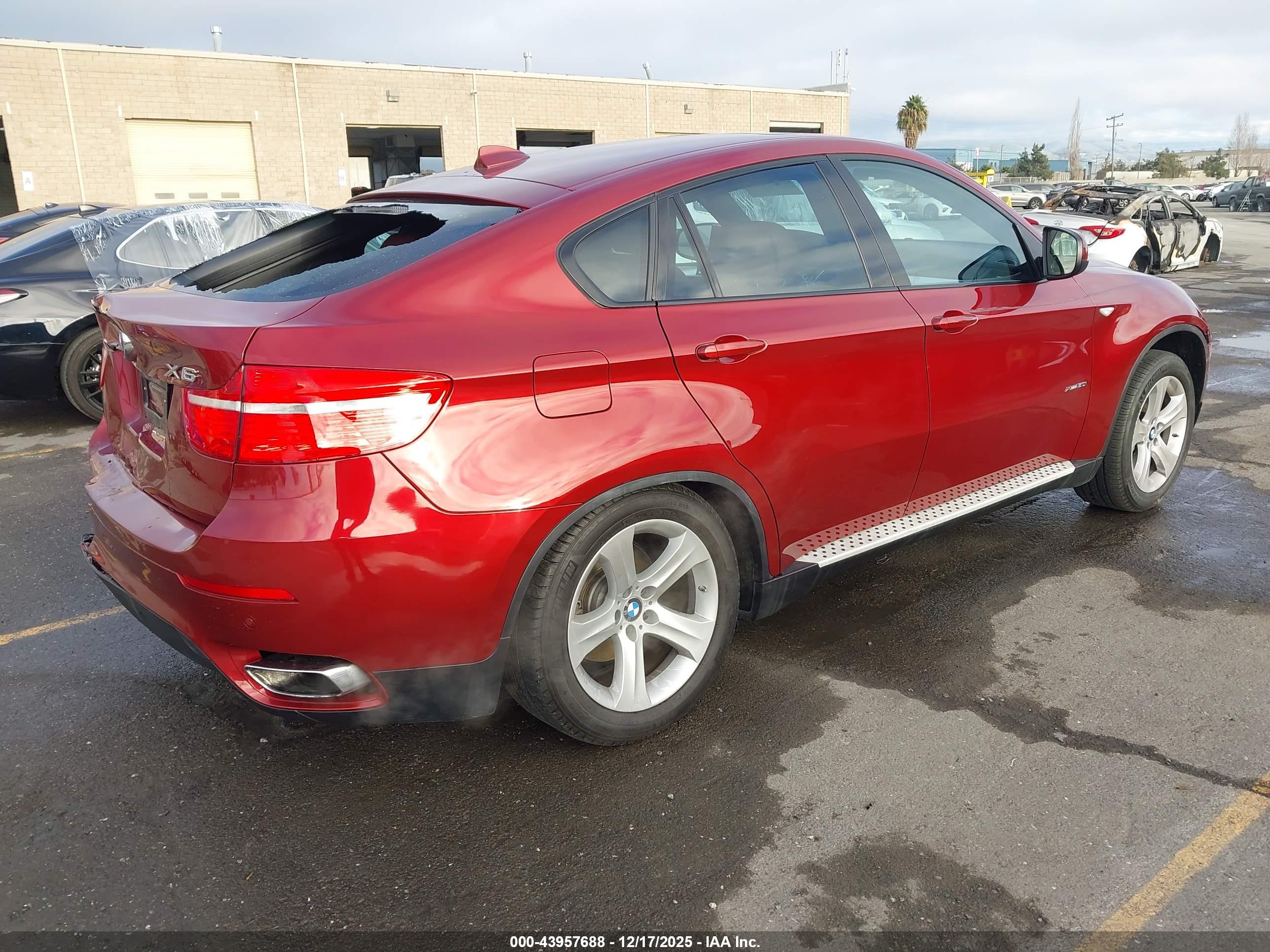 BMW X6 image 4