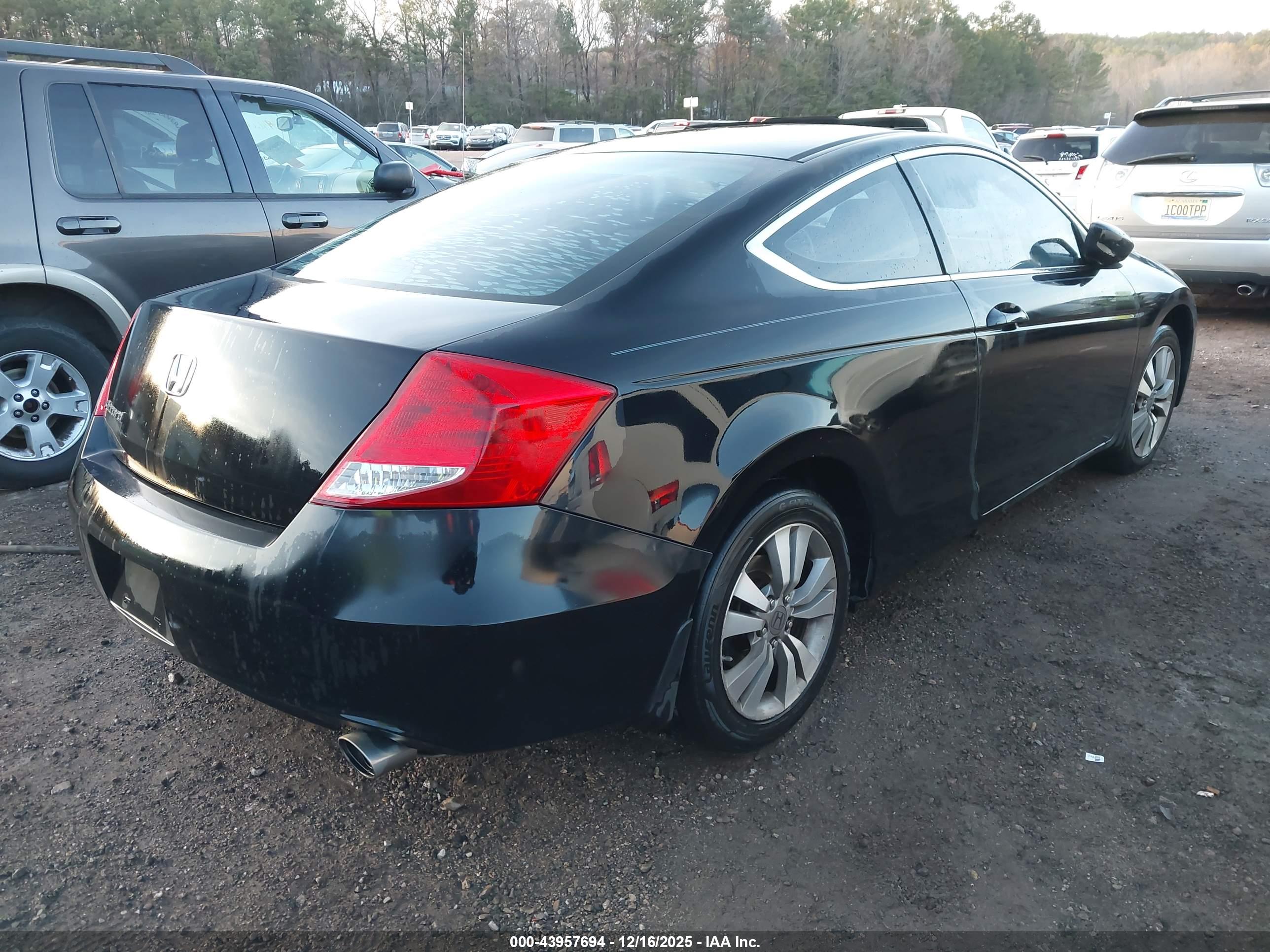 HONDA ACCORD image 4