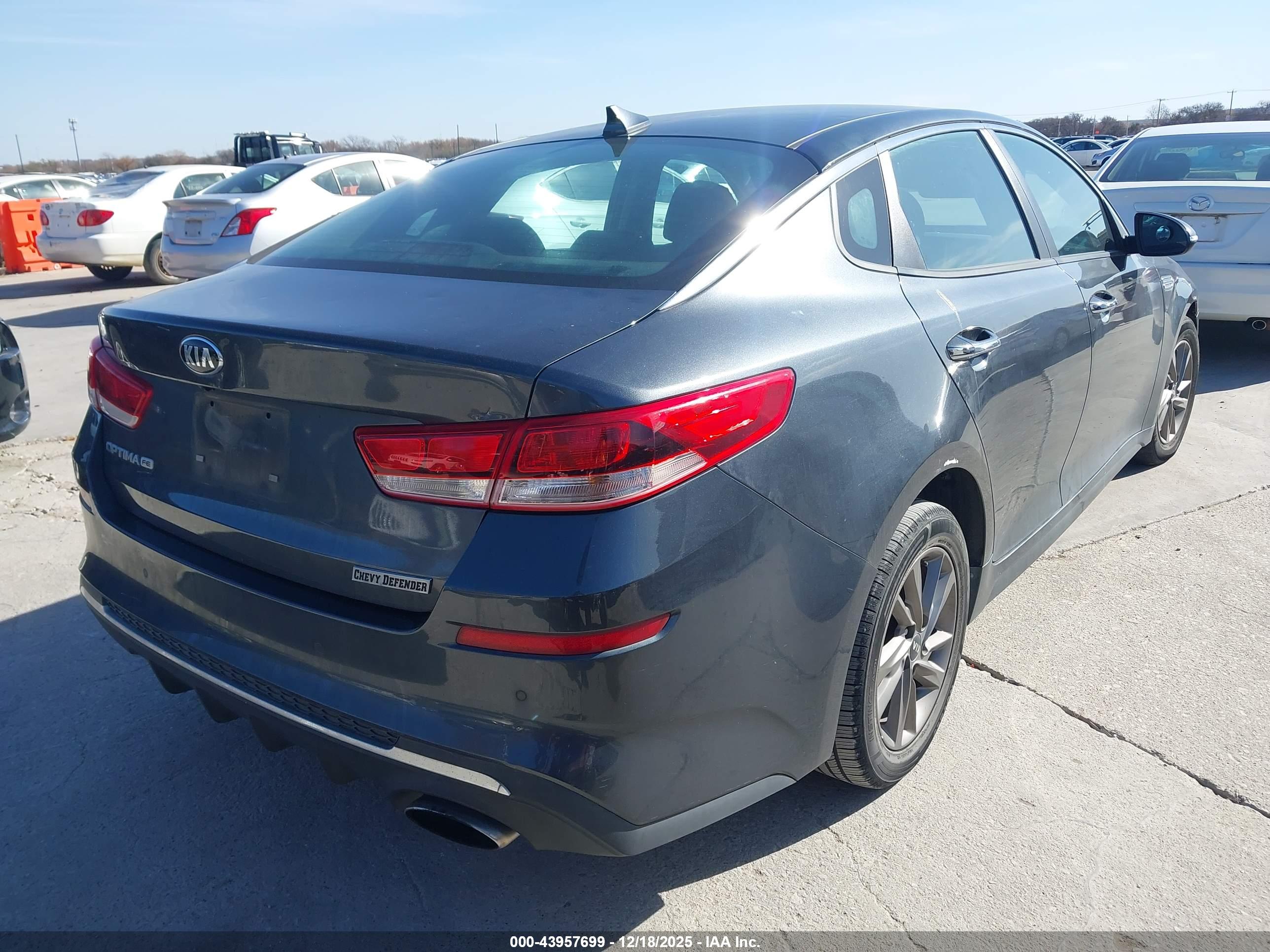 KIA OPTIMA image 4