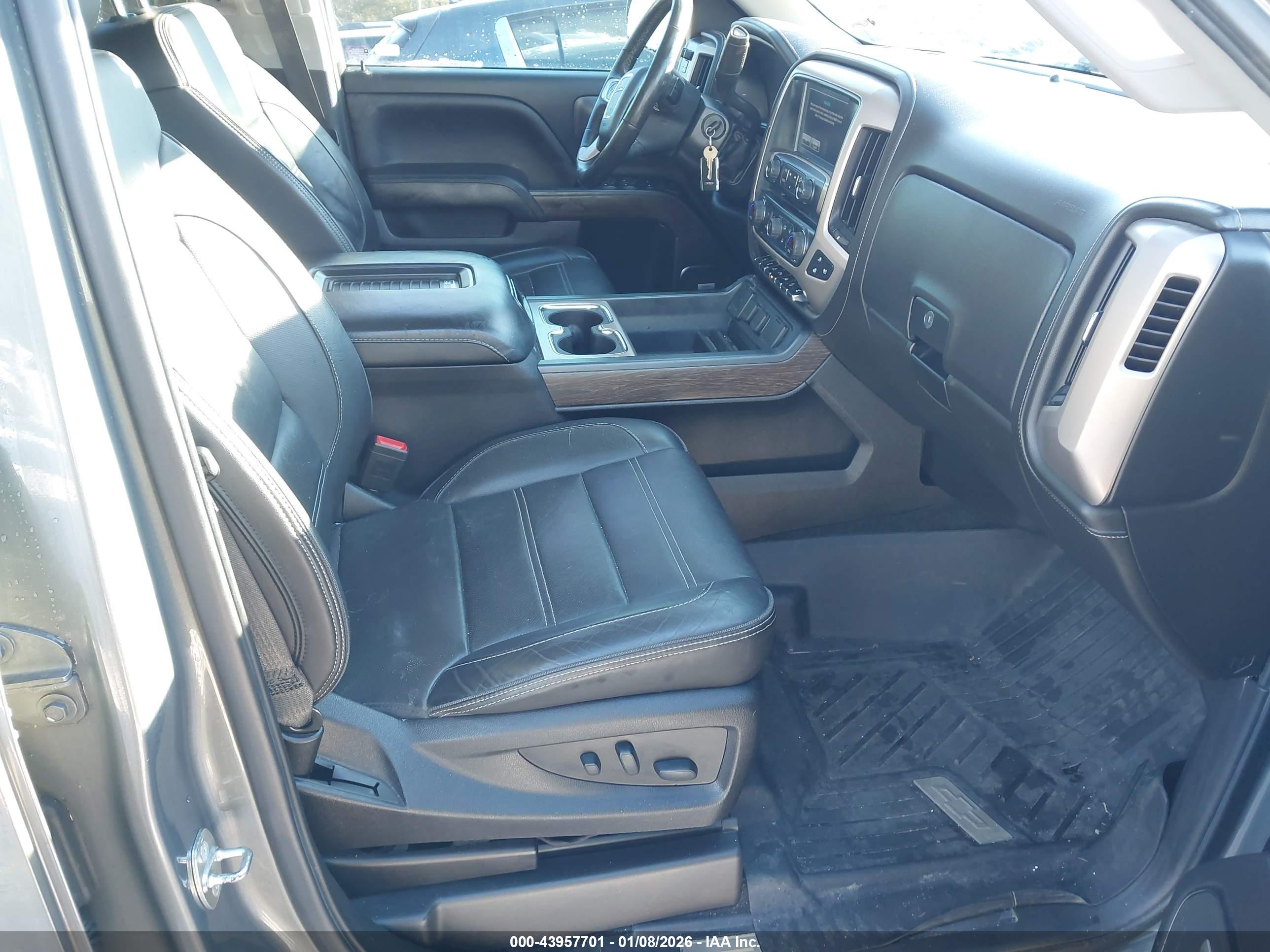 GMC SIERRA image 5