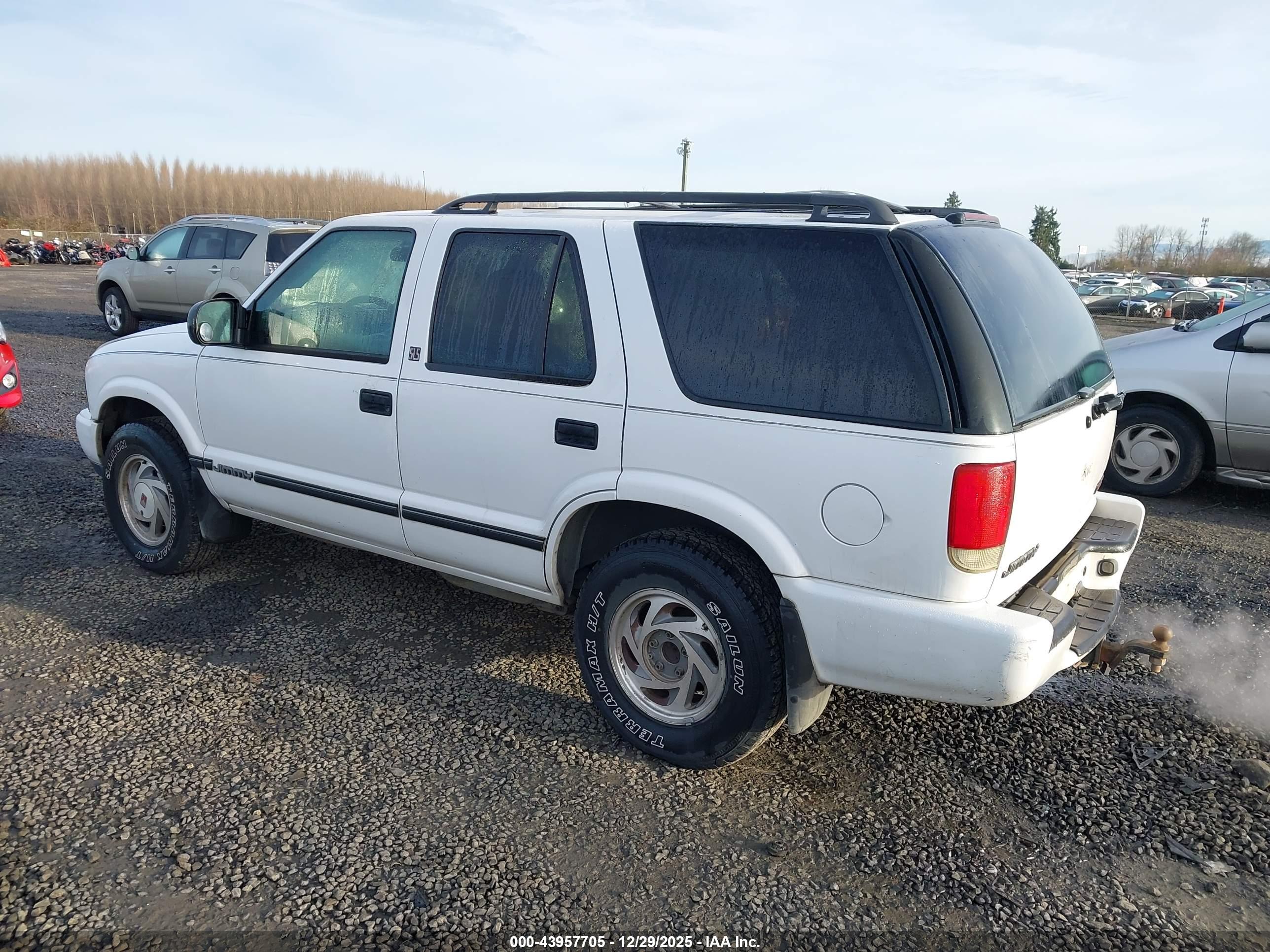 GMC JIMMY image 3