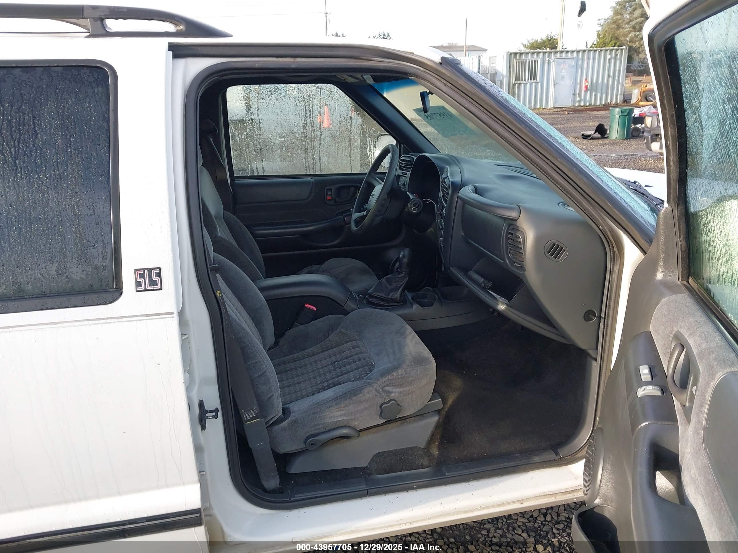 GMC JIMMY image 5