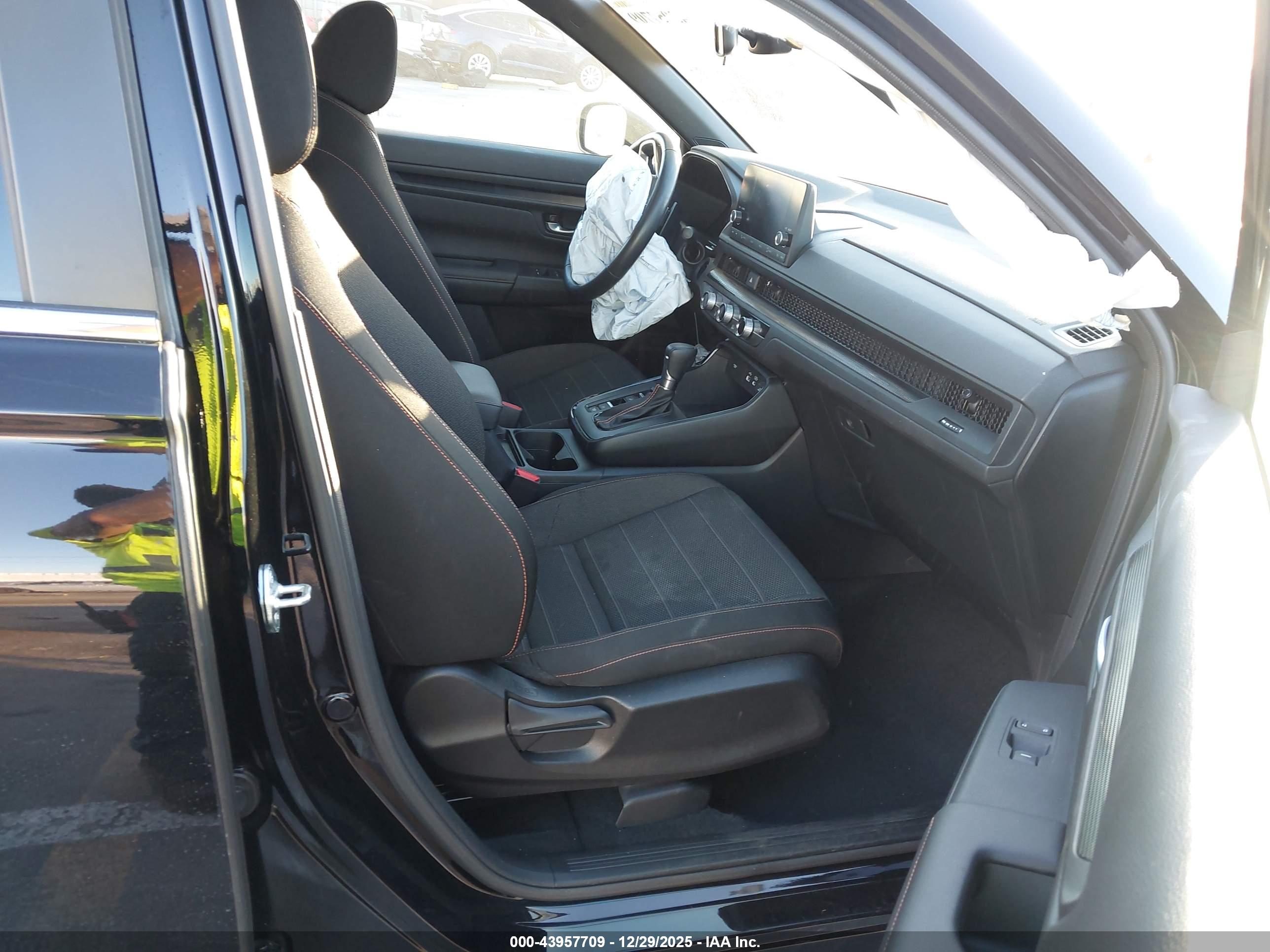 HONDA CR-V image 5