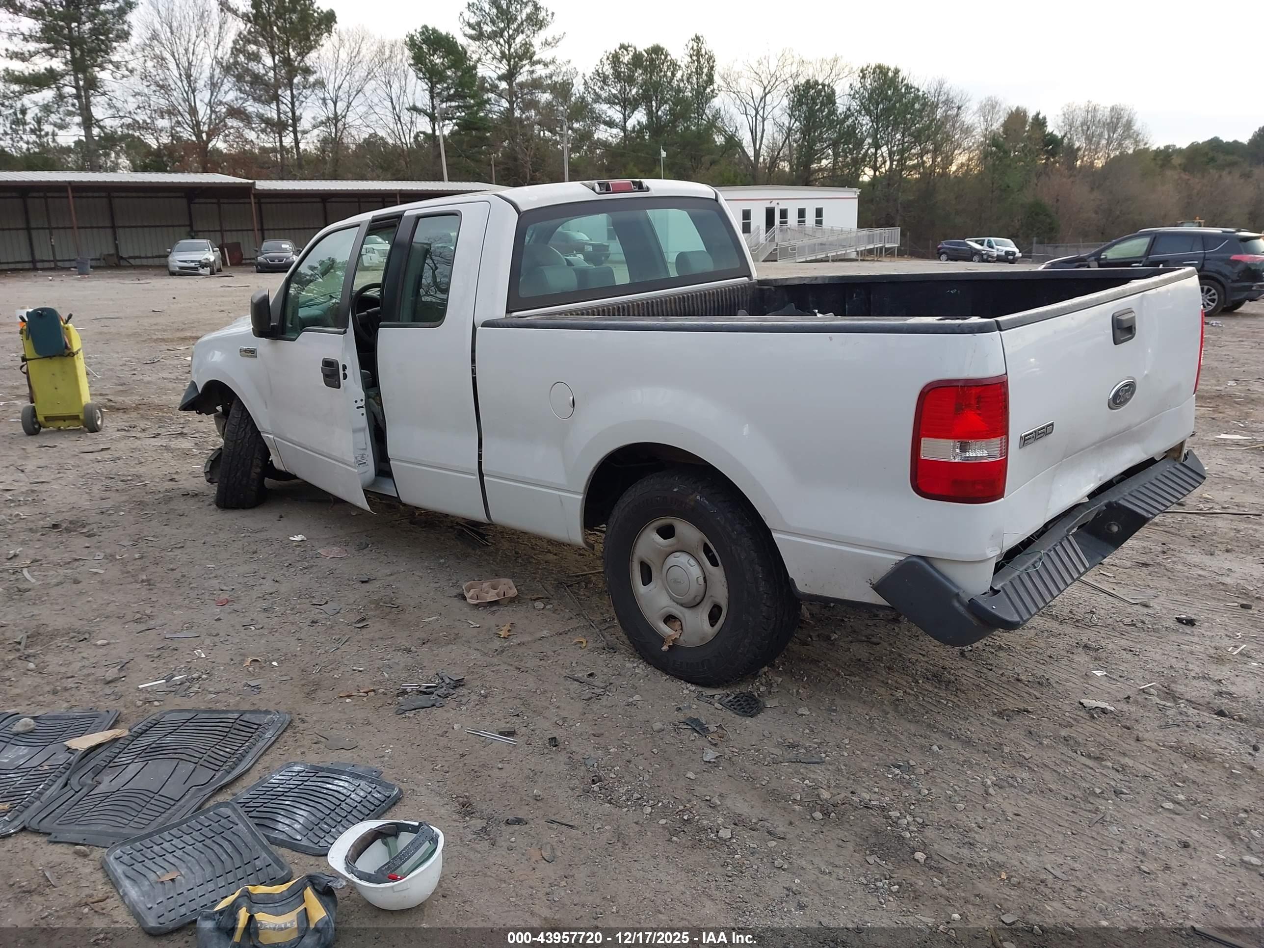 FORD F-150 image 3
