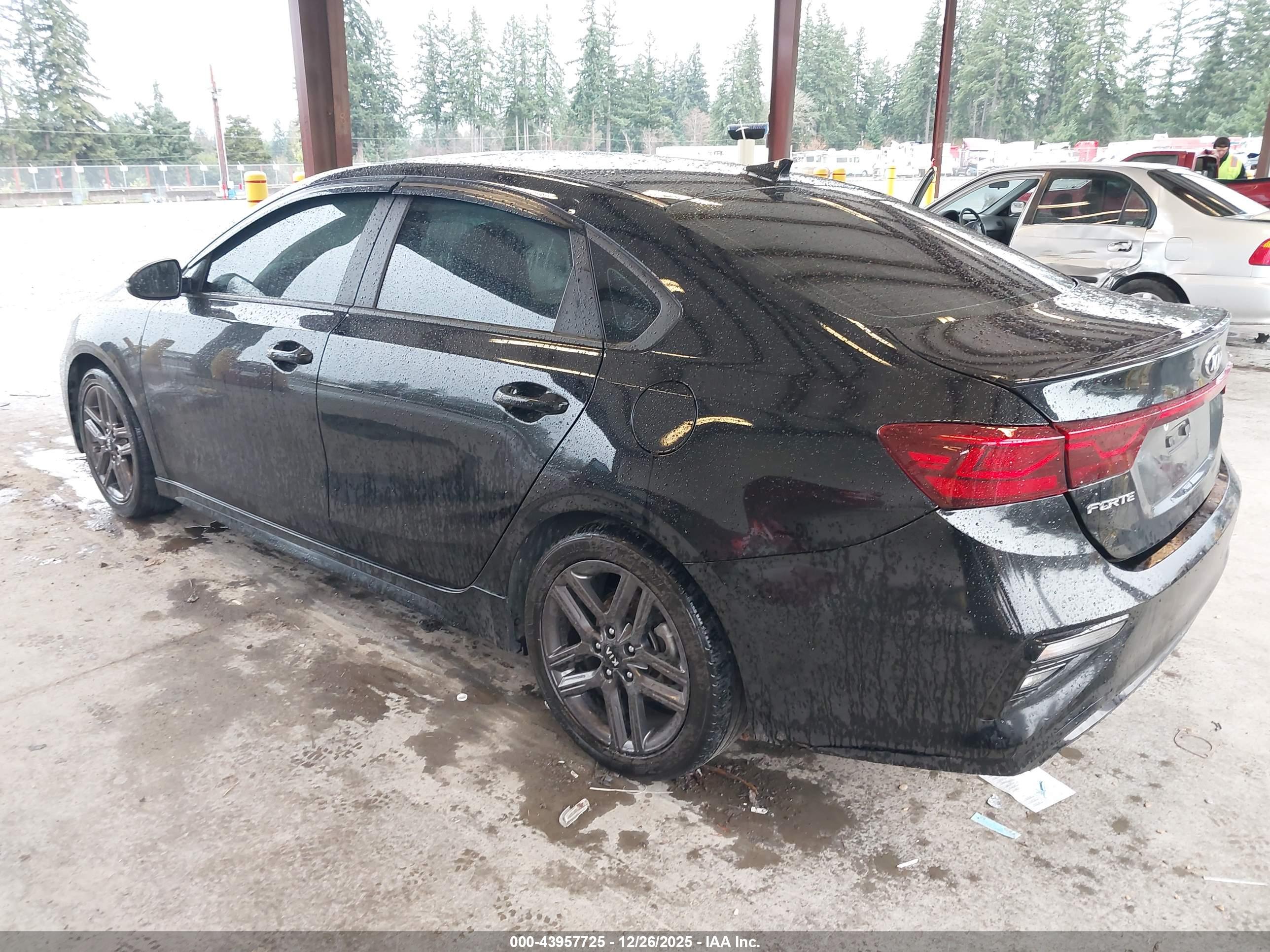 KIA FORTE image 3