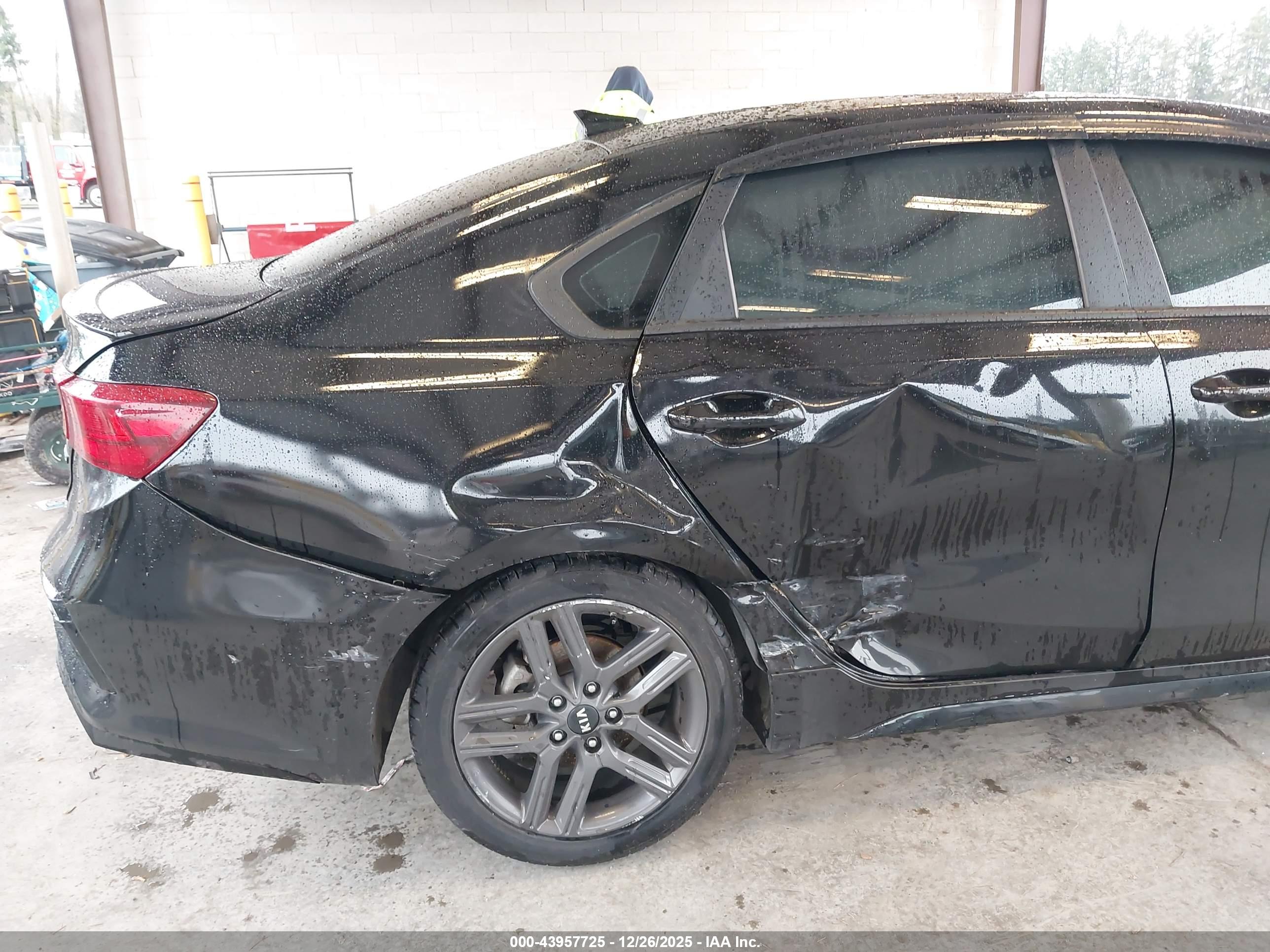 KIA FORTE image 6