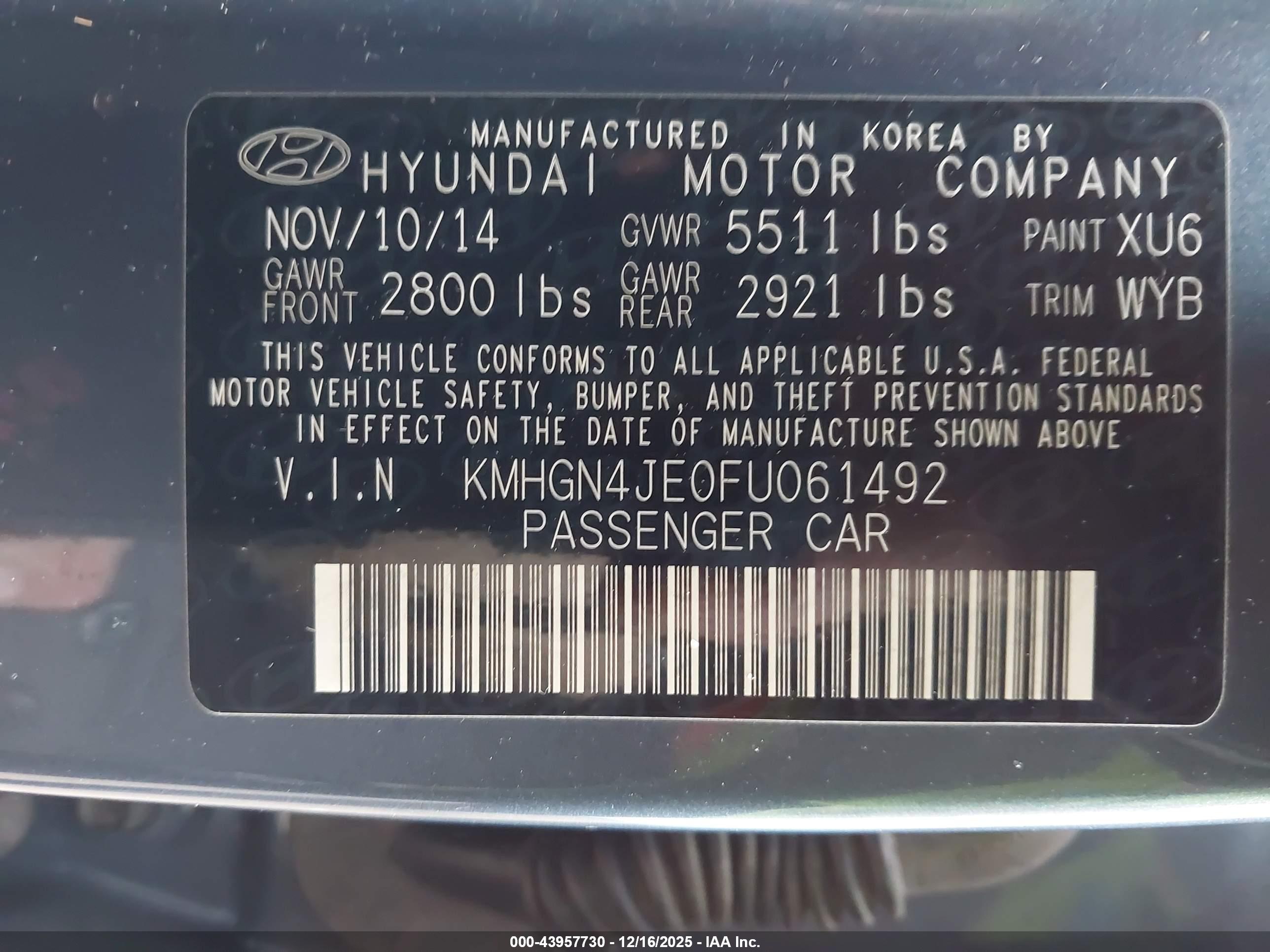 HYUNDAI GENESIS image 9