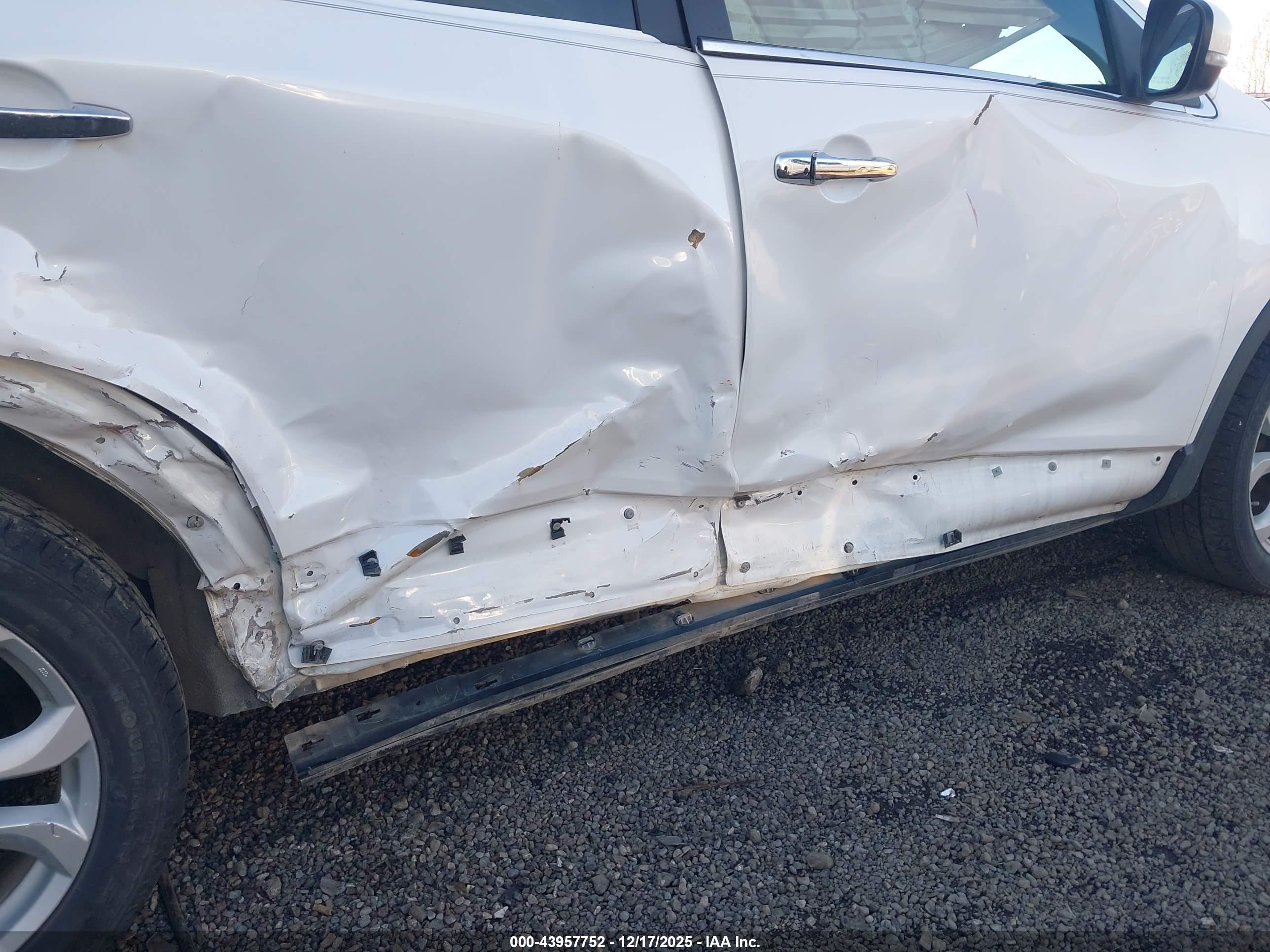 MAZDA CX-9 image 6