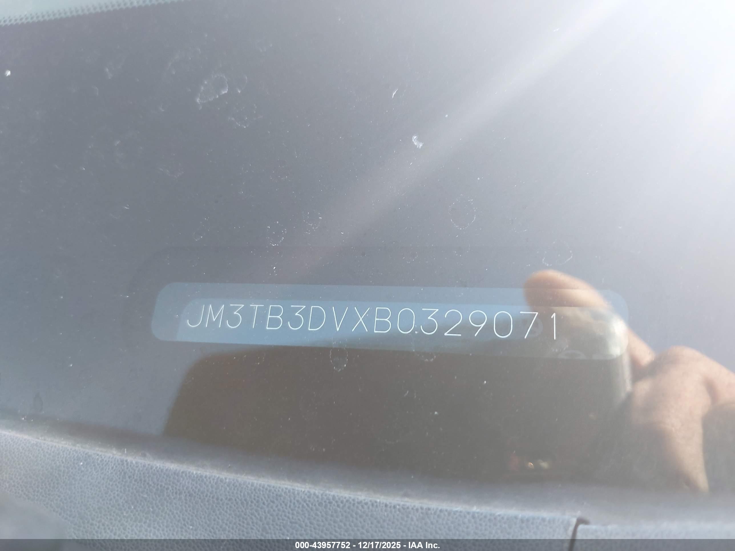 MAZDA CX-9 image 9
