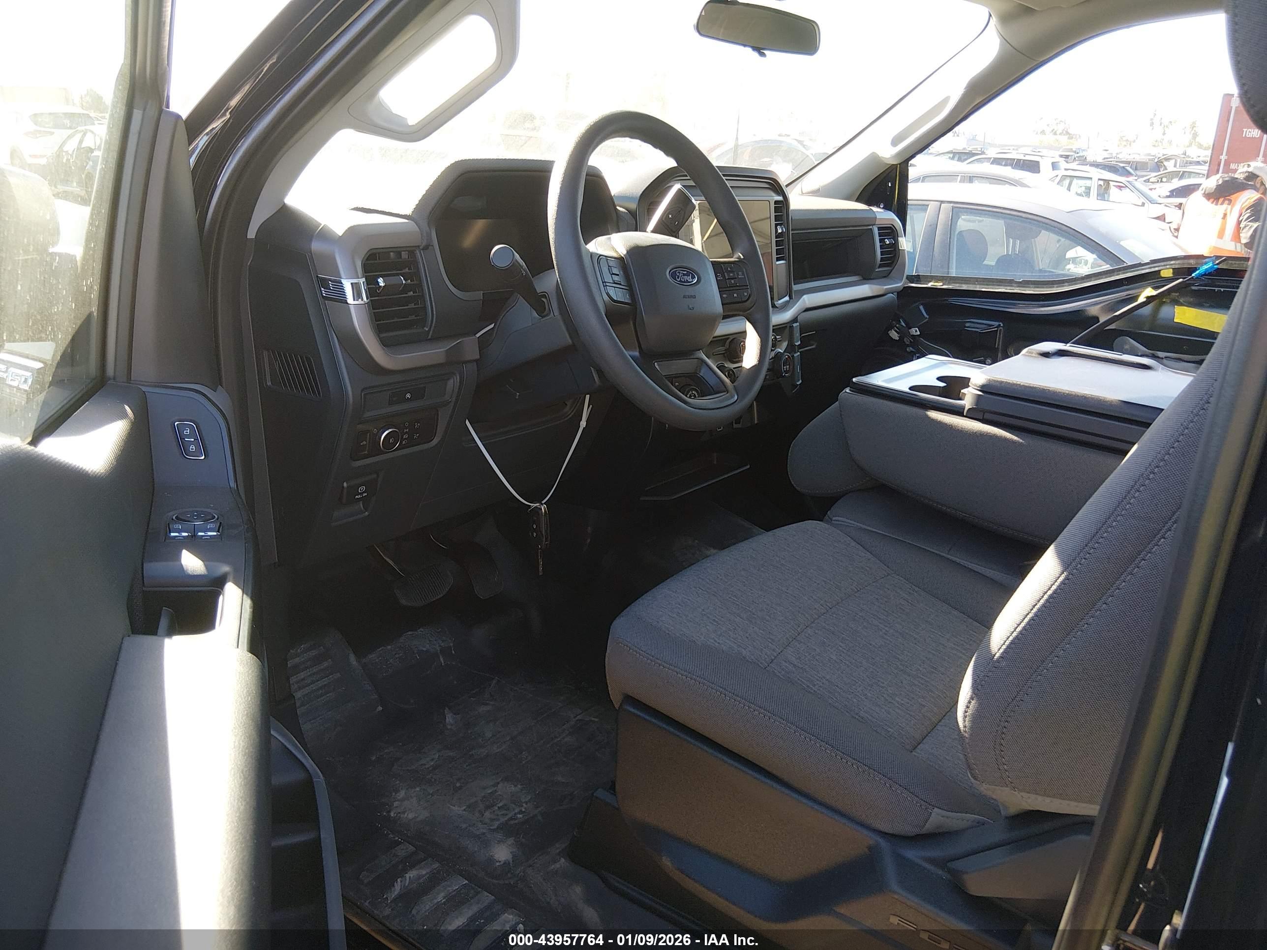 FORD F-150 image 5