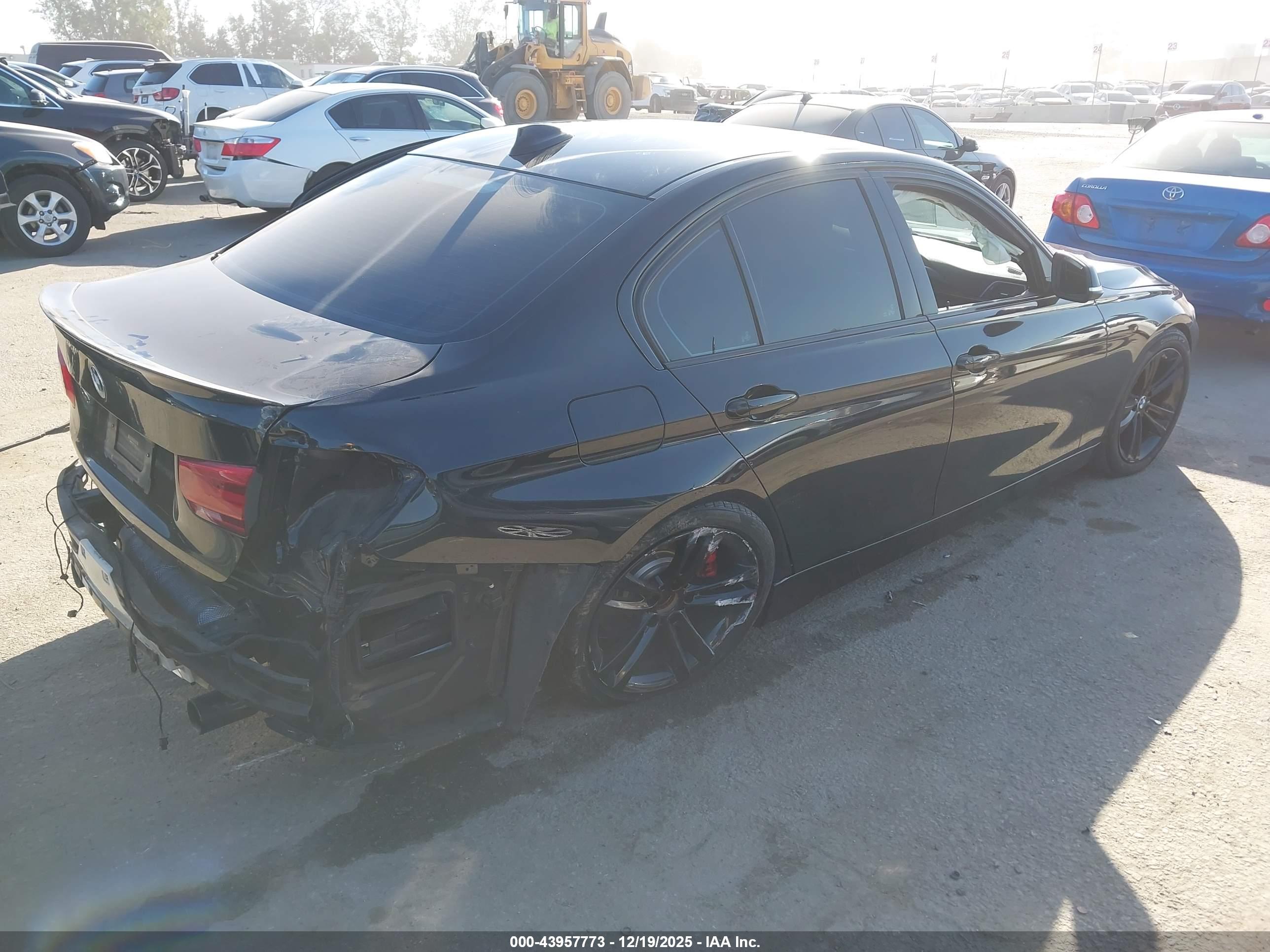 BMW 340I image 4