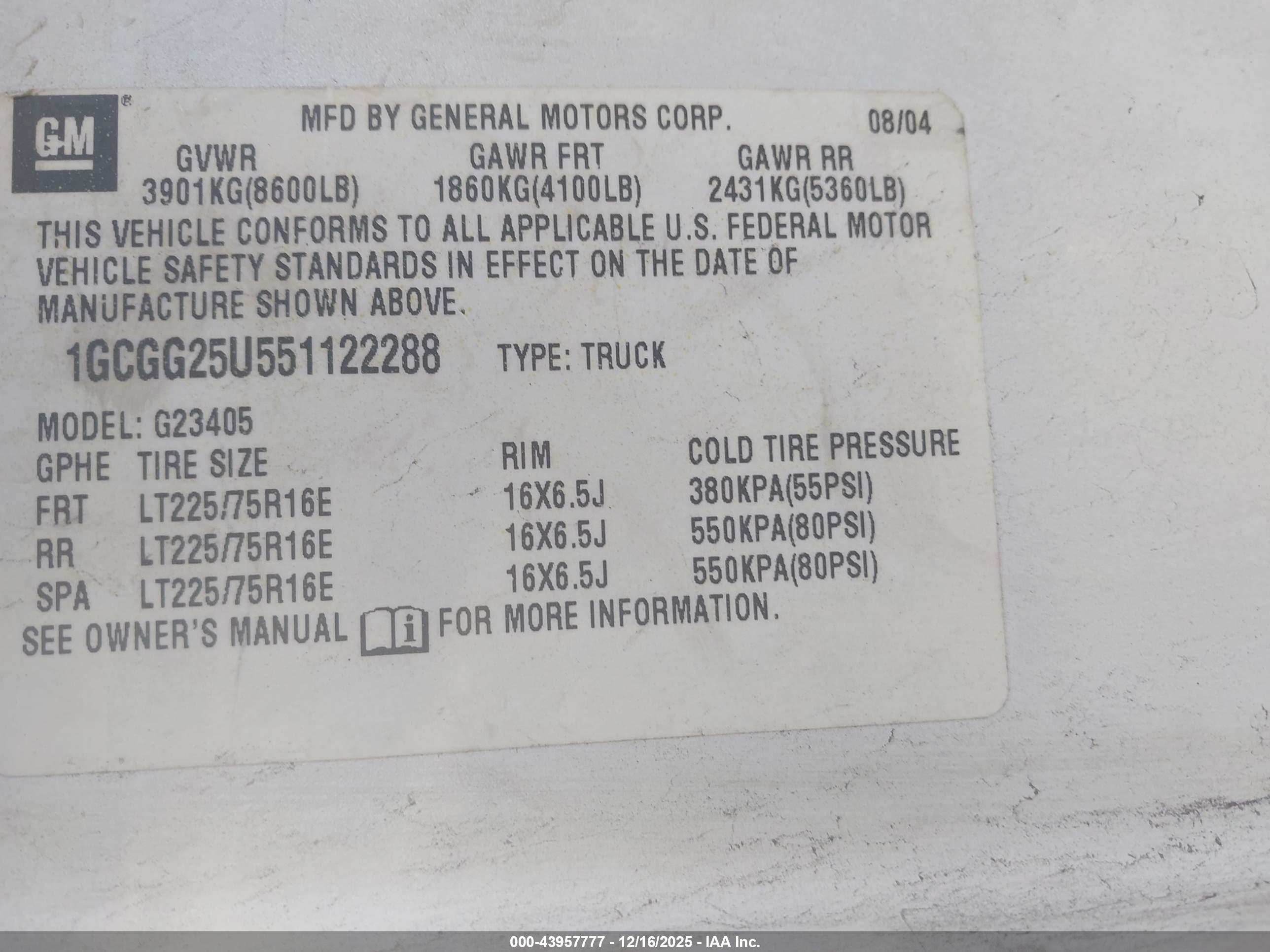 CHEVROLET EXPRESS image 9