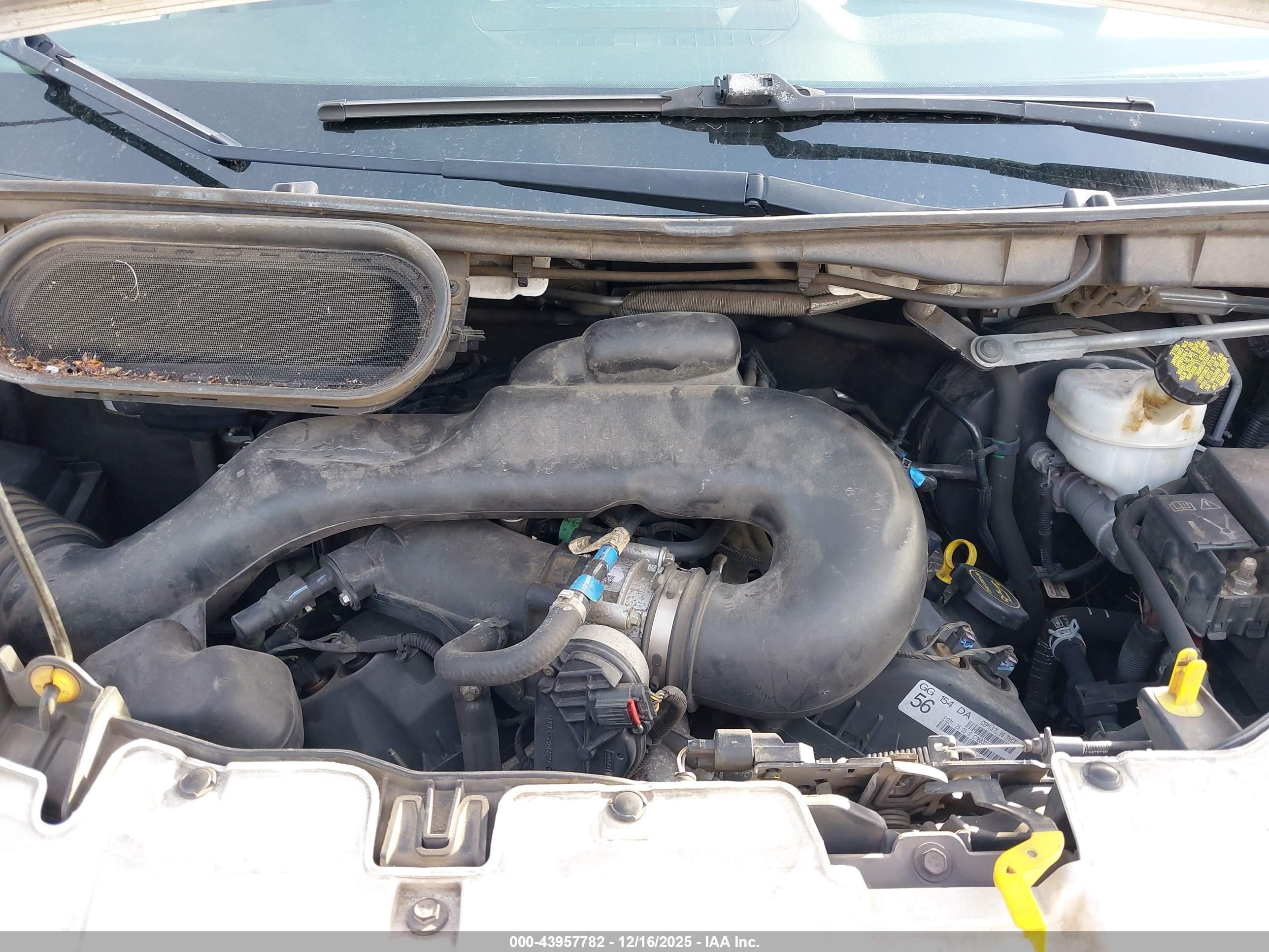 FORD TRANSIT-350 image 10