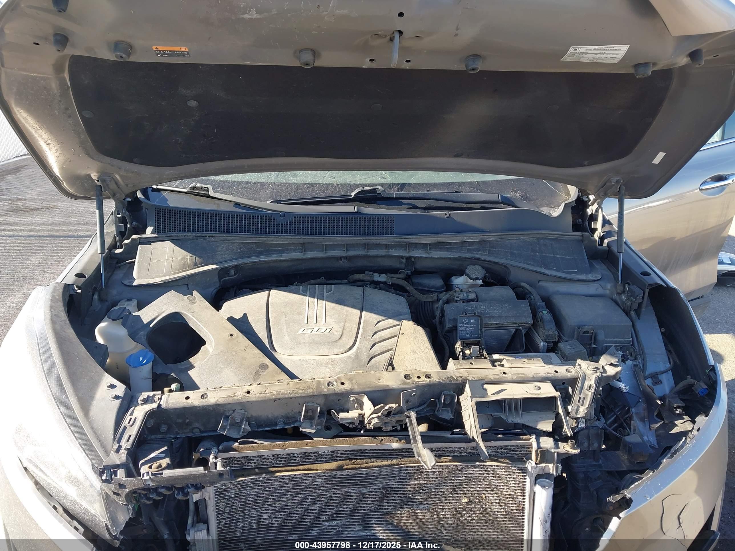 KIA SORENTO image 10