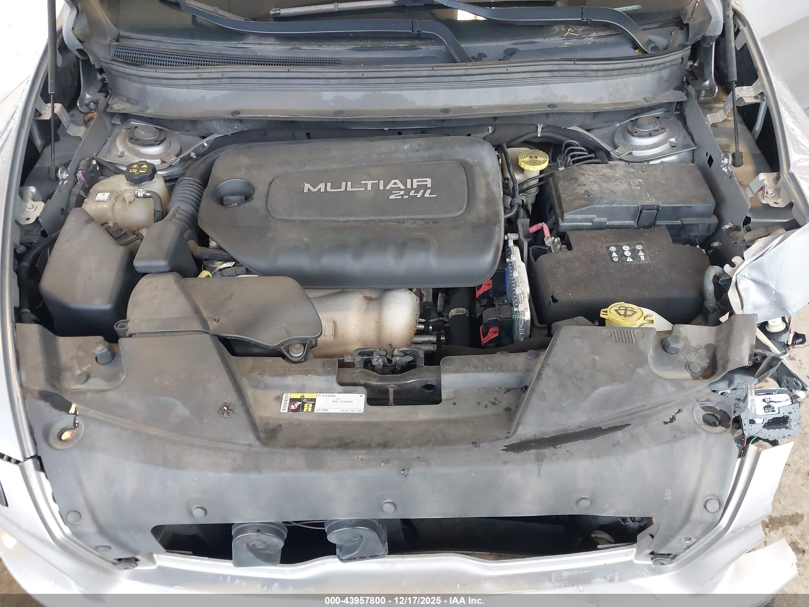 JEEP CHEROKEE image 10