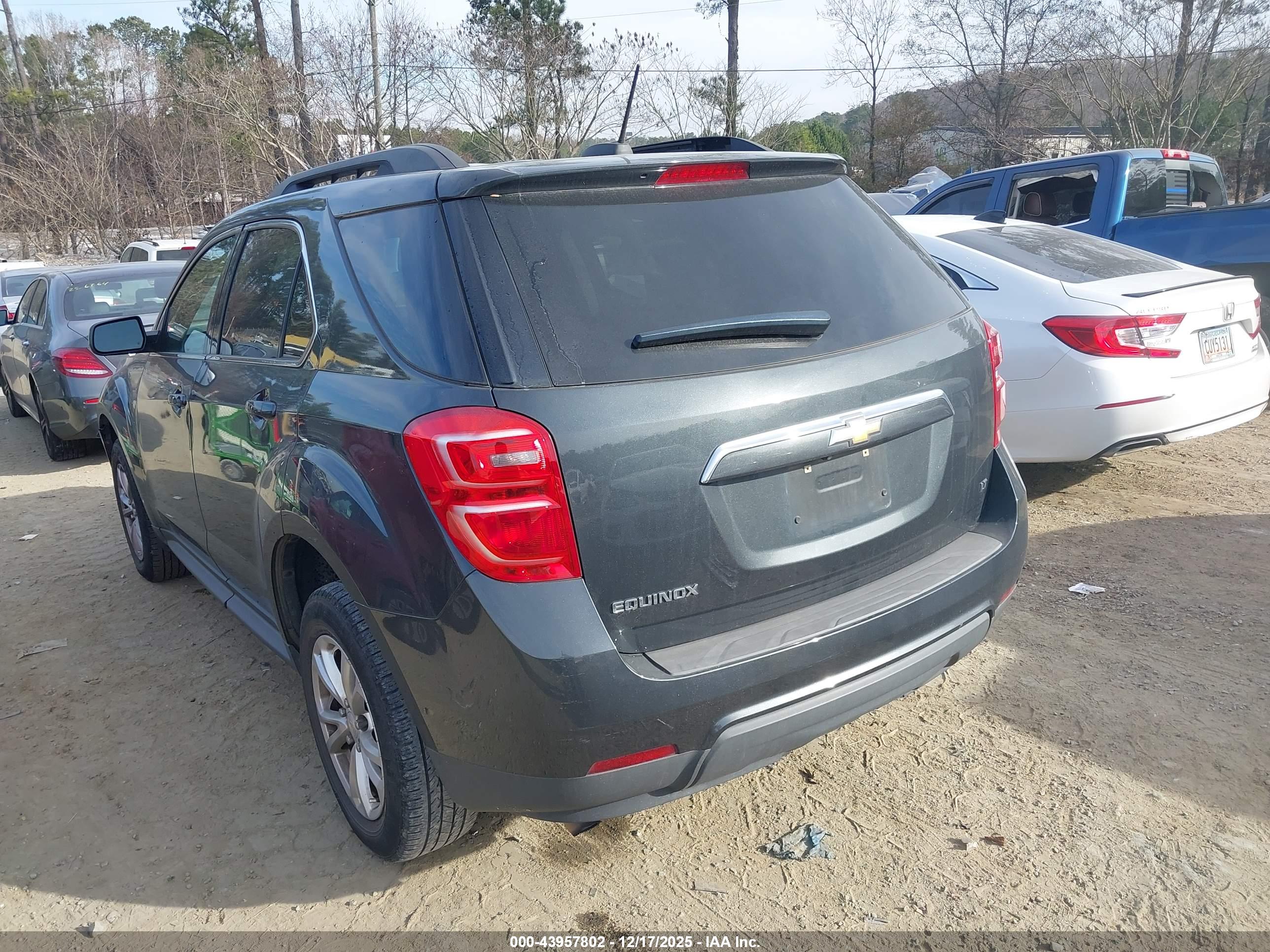 CHEVROLET EQUINOX image 3