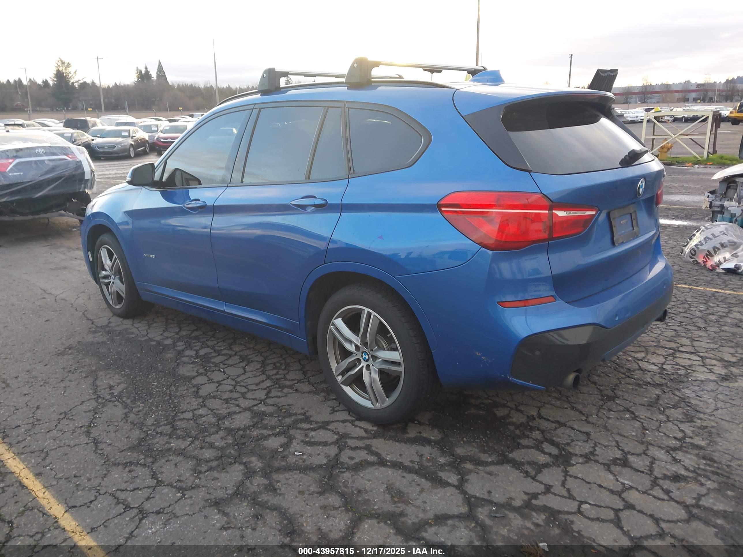 BMW X1 image 3