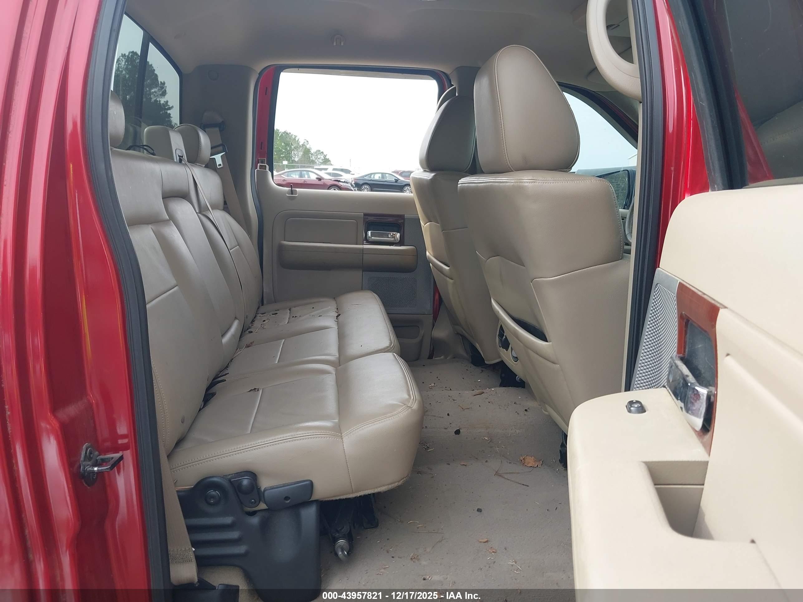 FORD F-150 image 8