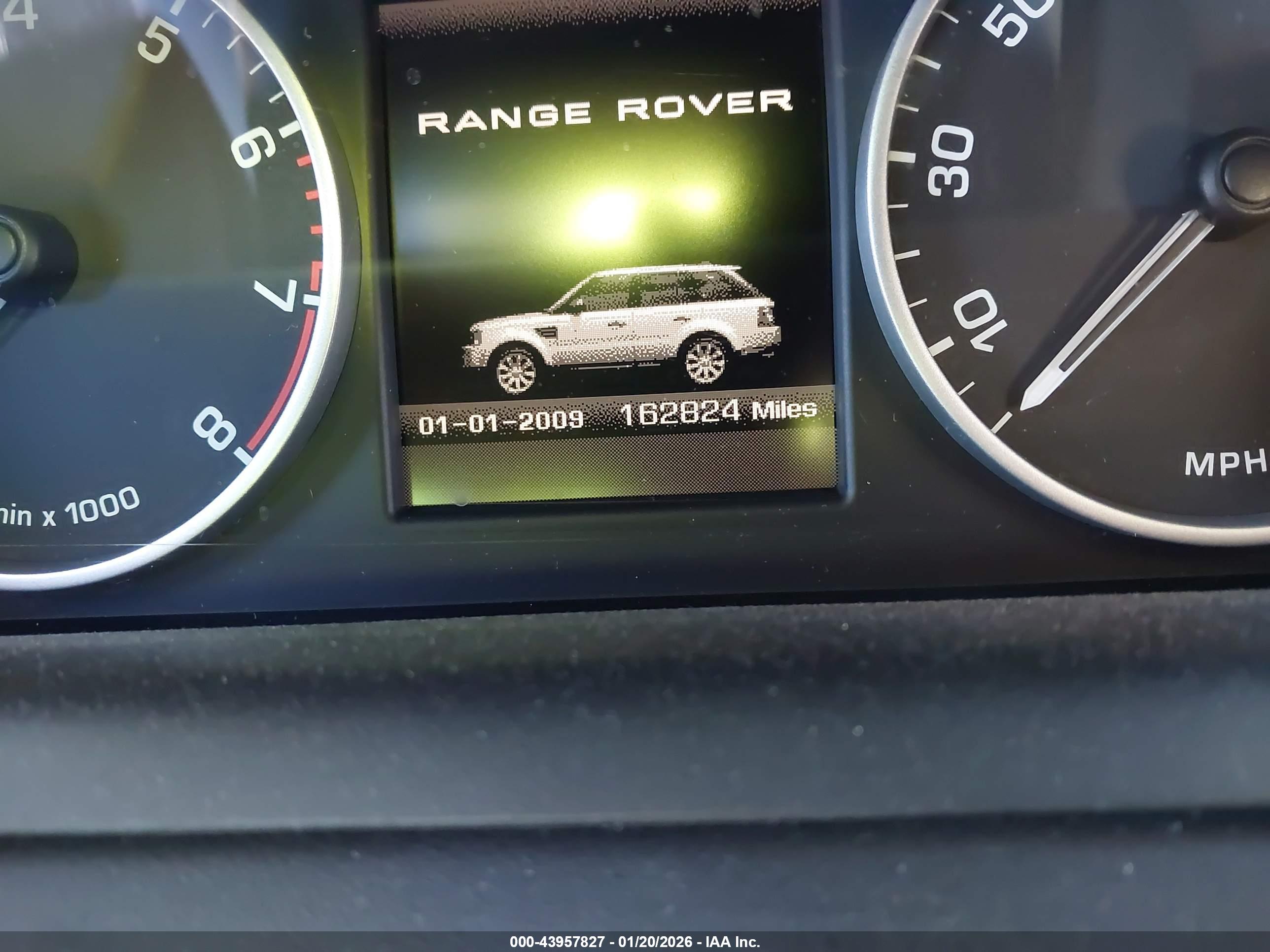 LAND ROVER image 7