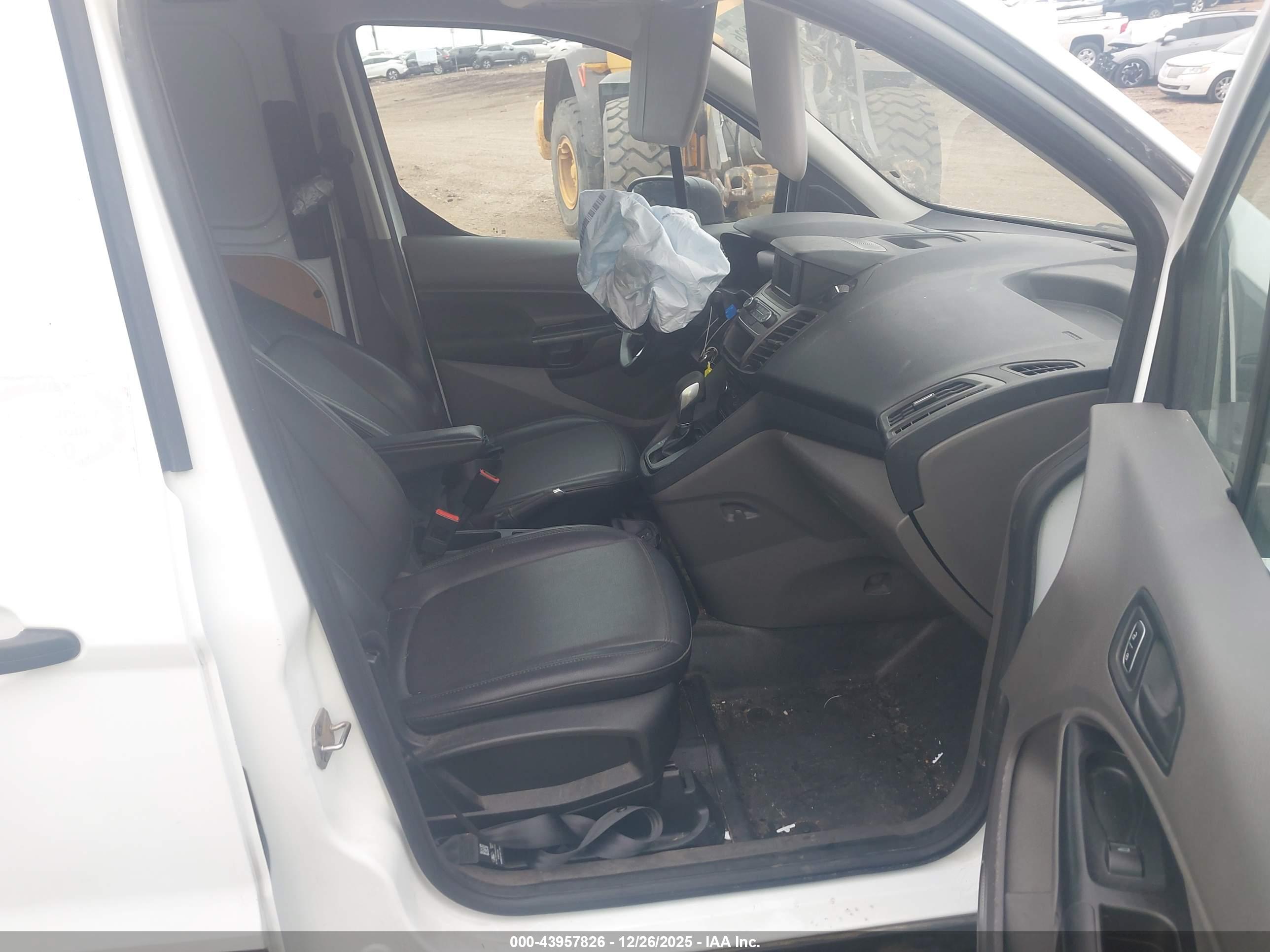 FORD TRANSIT image 5