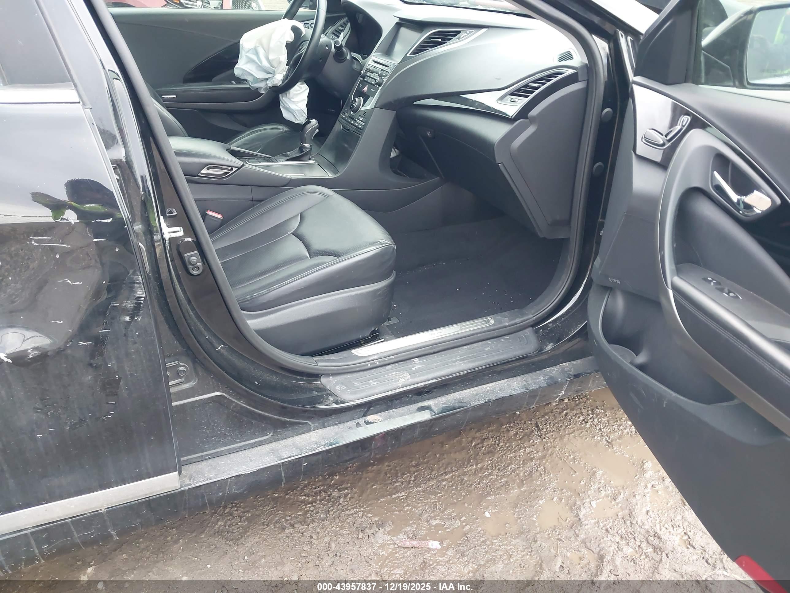 HYUNDAI AZERA image 5