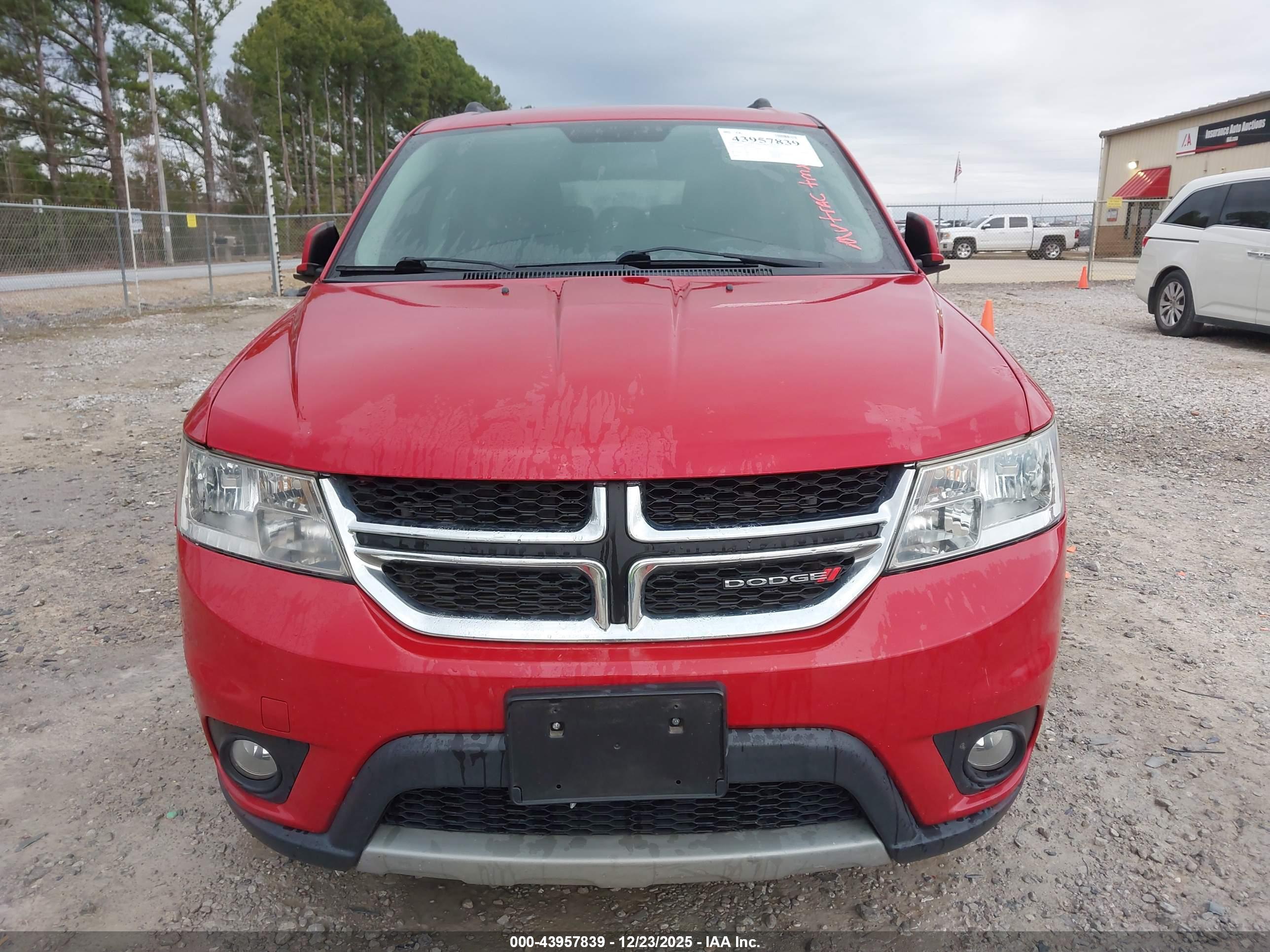 DODGE JOURNEY image 6