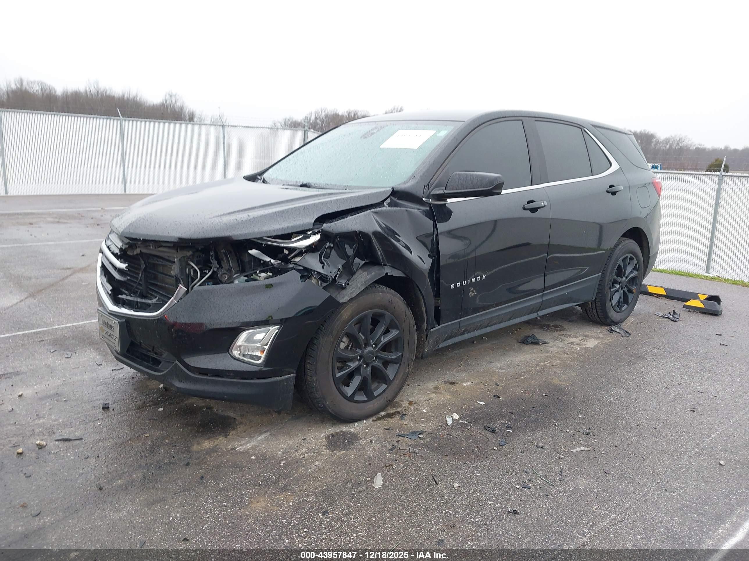 CHEVROLET EQUINOX image 2