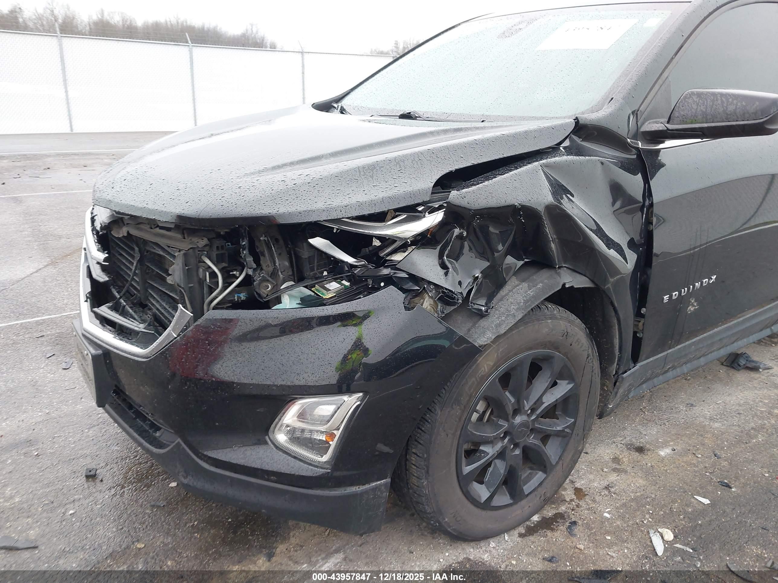 CHEVROLET EQUINOX image 6