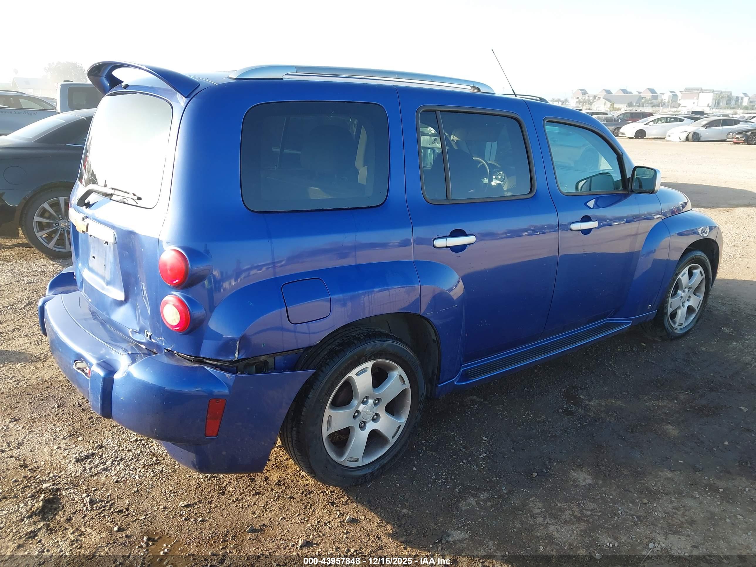CHEVROLET HHR image 4