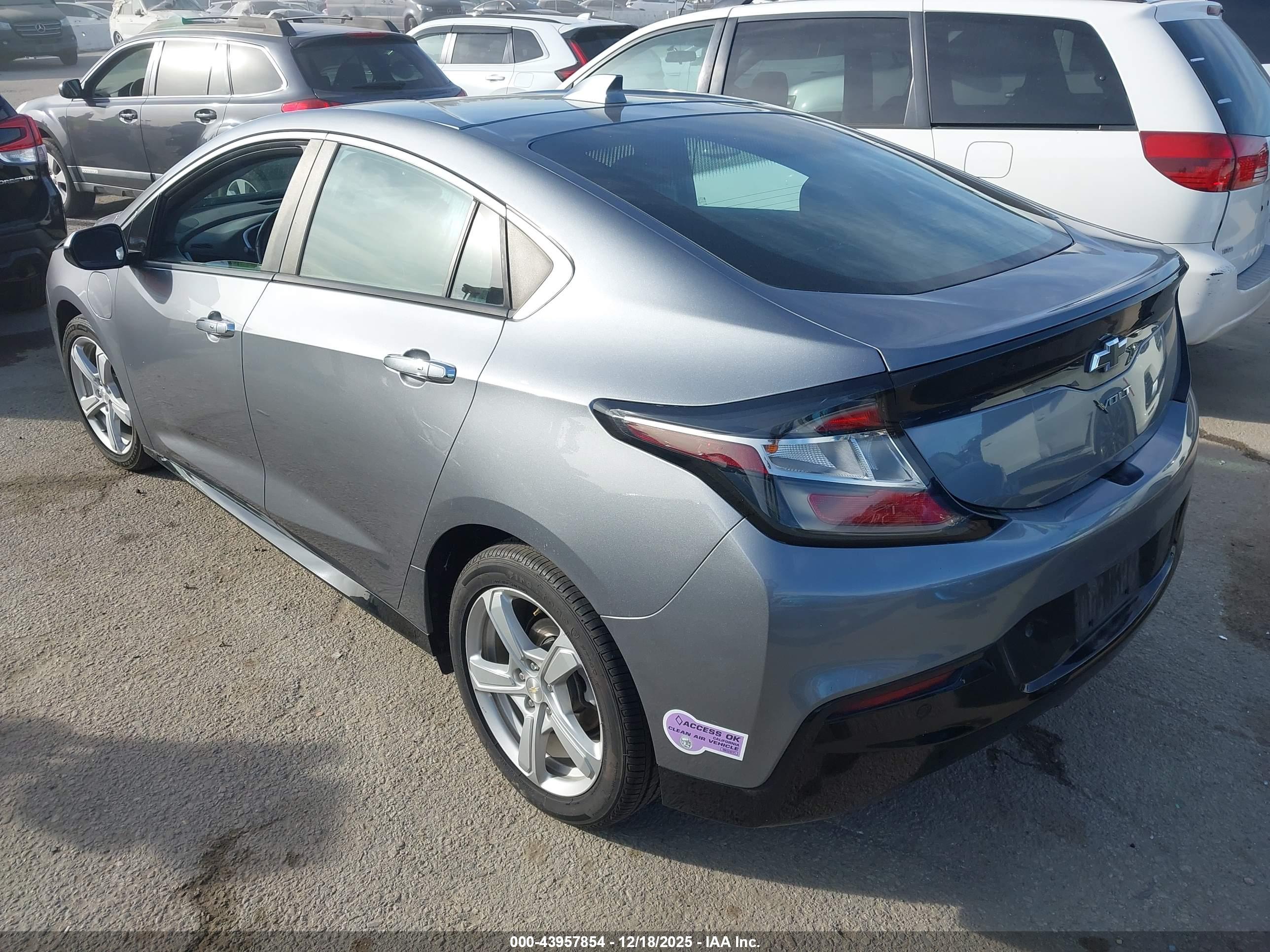 CHEVROLET VOLT image 3